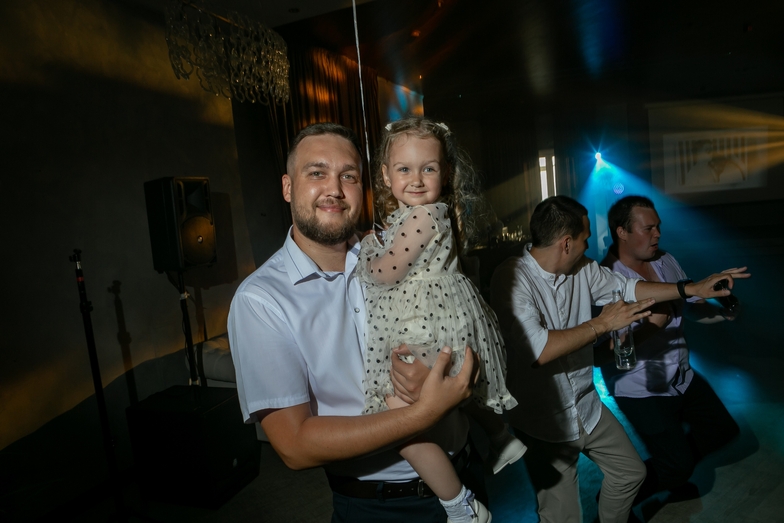 Свадебный фотограф Нижний Новгород. Свадебный и контент фотограф в Нижнем Новгороде Владимир Пресняков