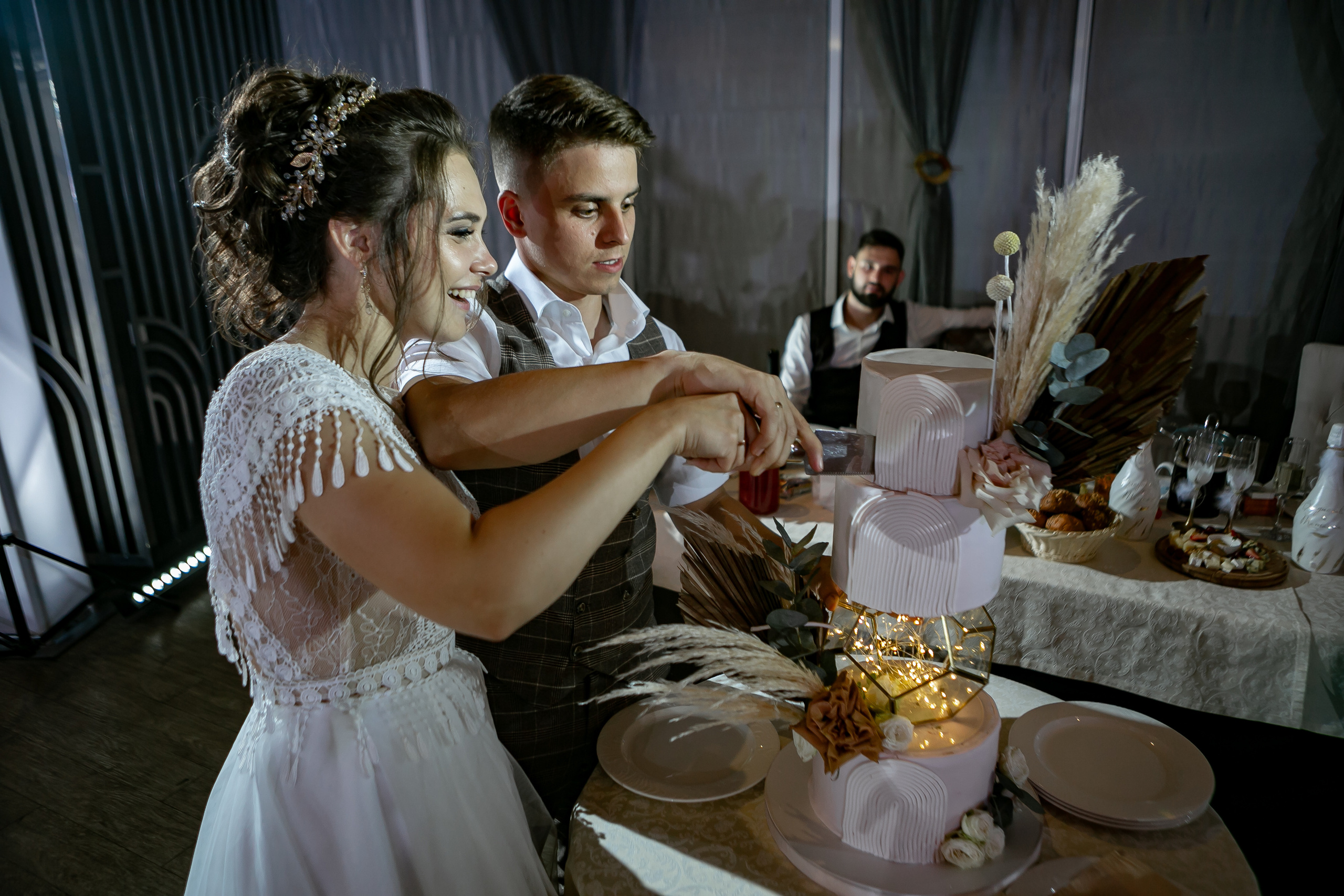 Свадебный фотограф Нижний Новгород. Свадебный и контент фотограф в Нижнем Новгороде Владимир Пресняков