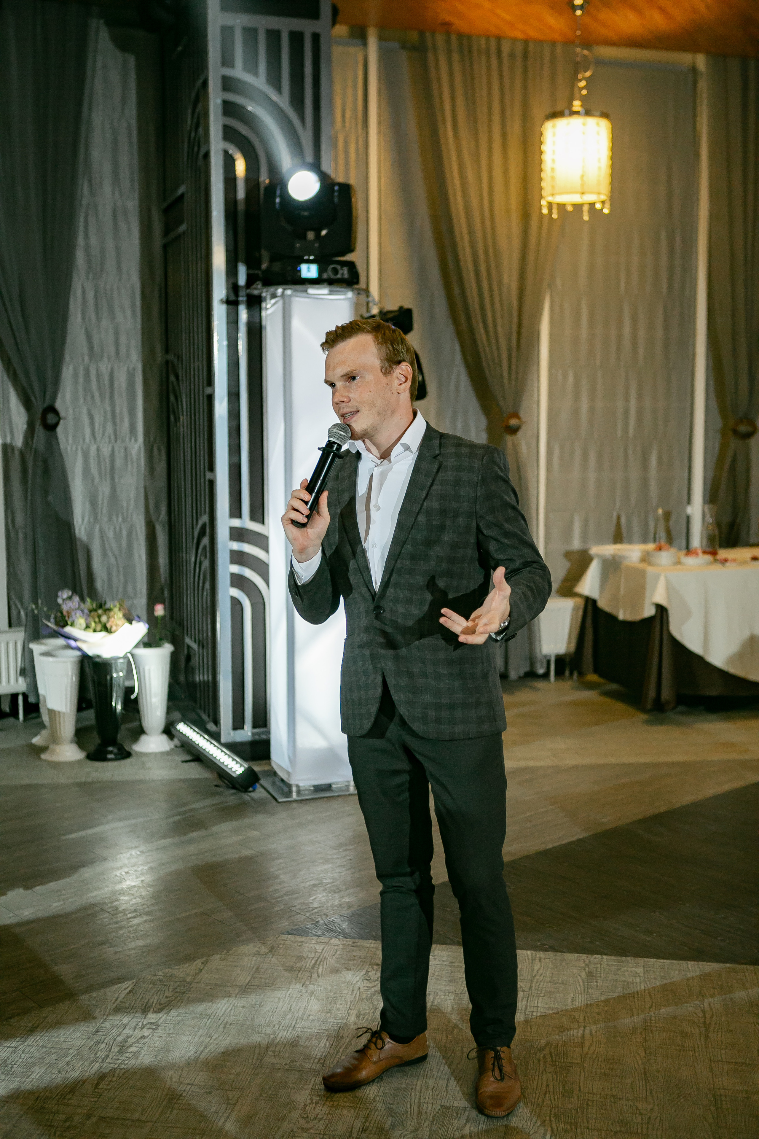 Свадебный фотограф Нижний Новгород. Свадебный и контент фотограф в Нижнем Новгороде Владимир Пресняков