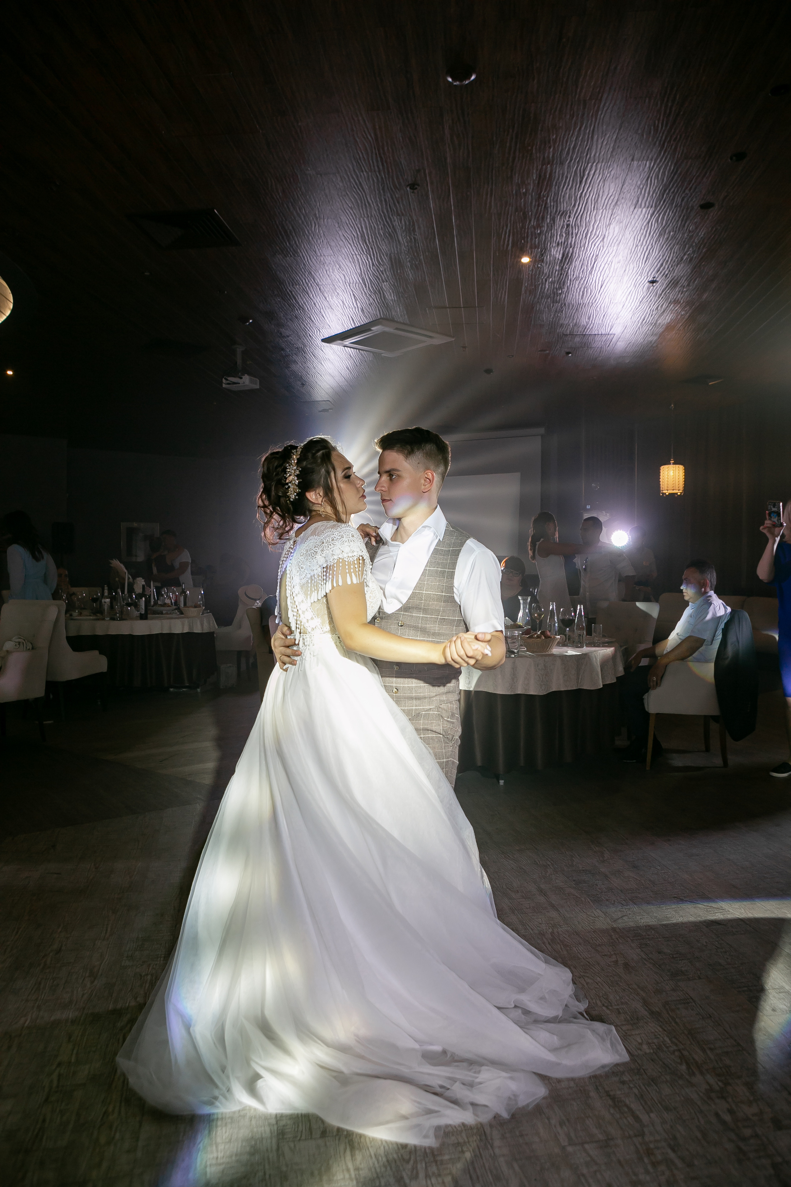 Свадебный фотограф Нижний Новгород. Свадебный и контент фотограф в Нижнем Новгороде Владимир Пресняков