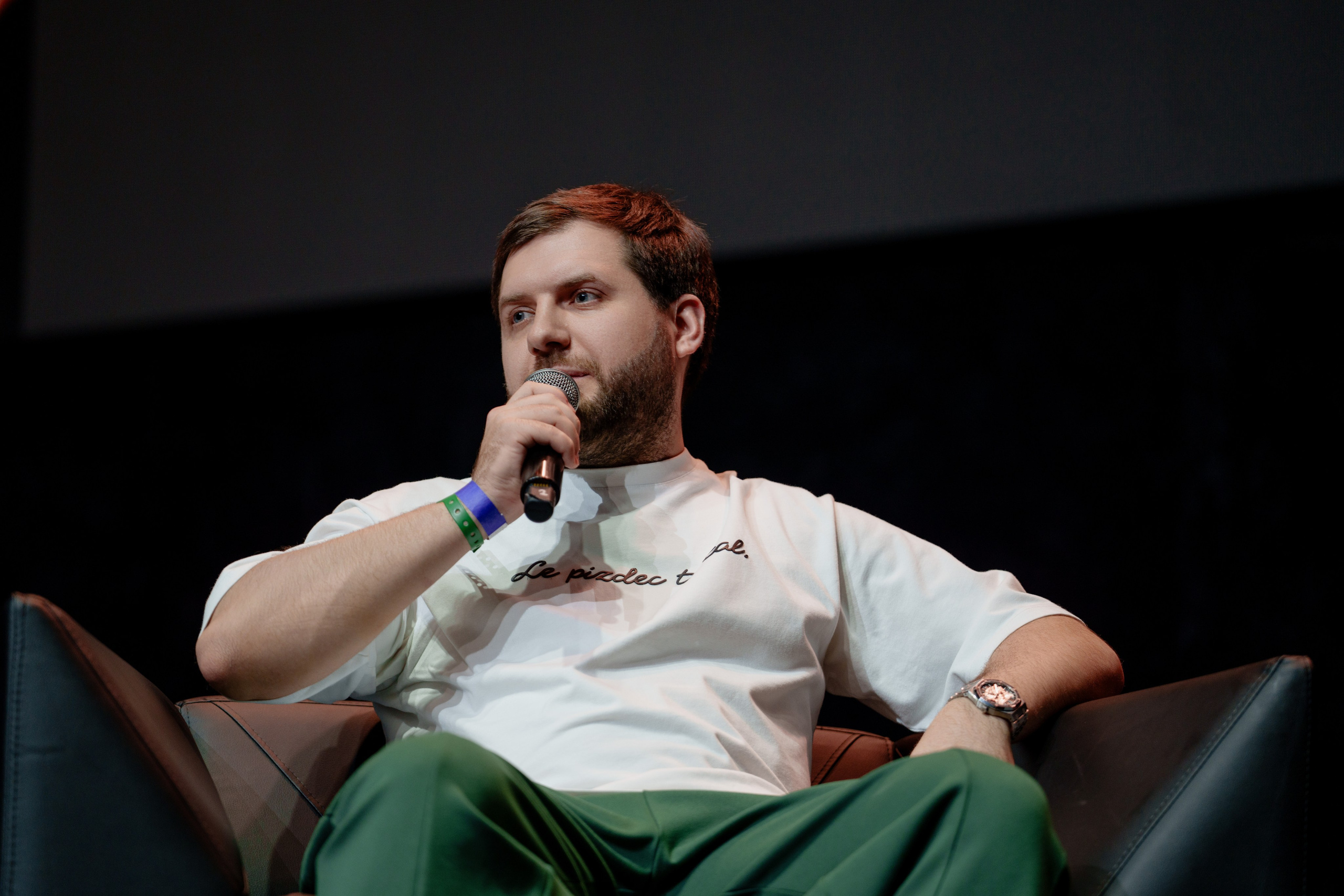 Фотограф на самую большую бизнес конференцию в России. Репортажный фотограф Москва Сергей Дружинин