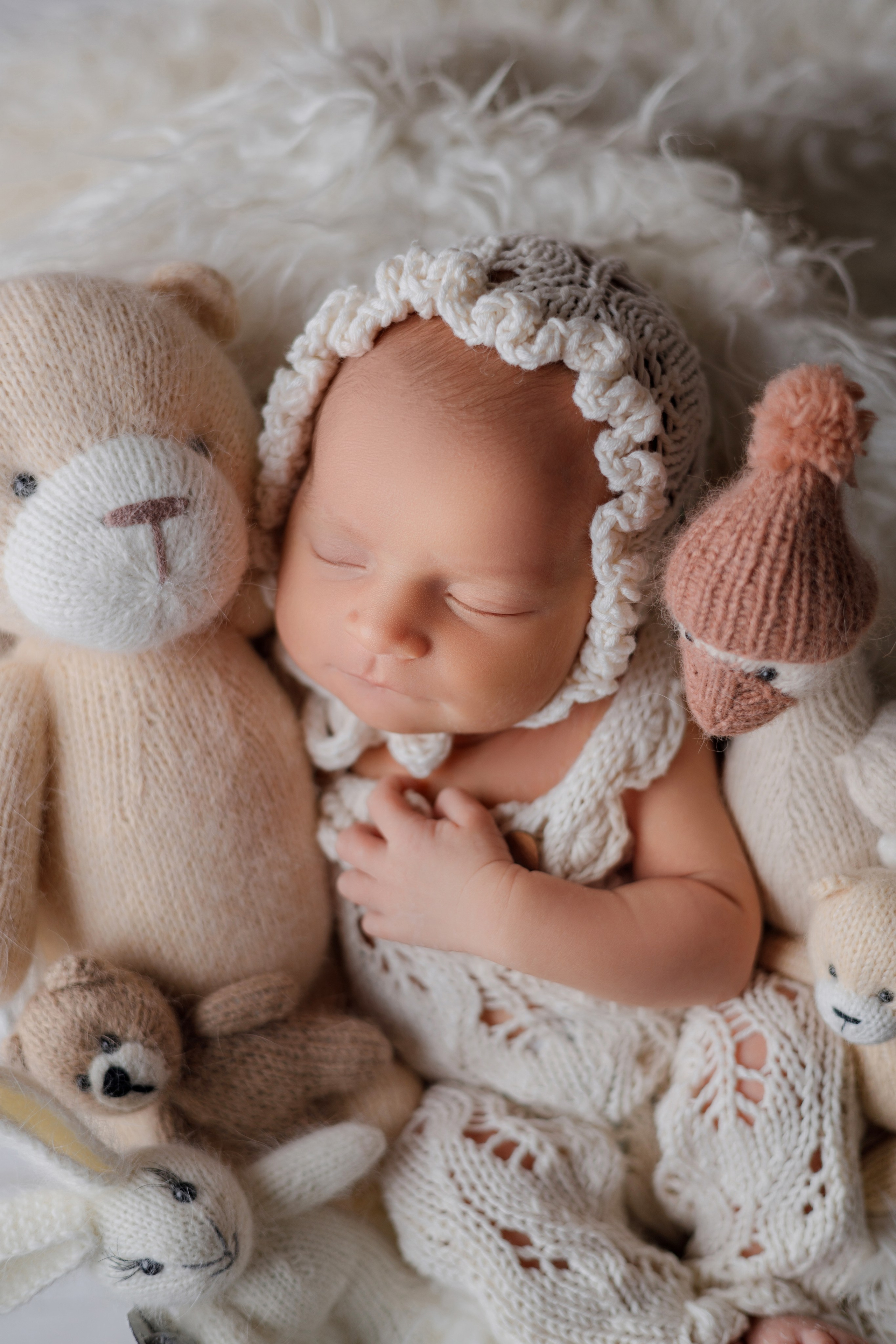 Амалия. Евгения Горбунова фотограф новорожденных в Новом Уренгое