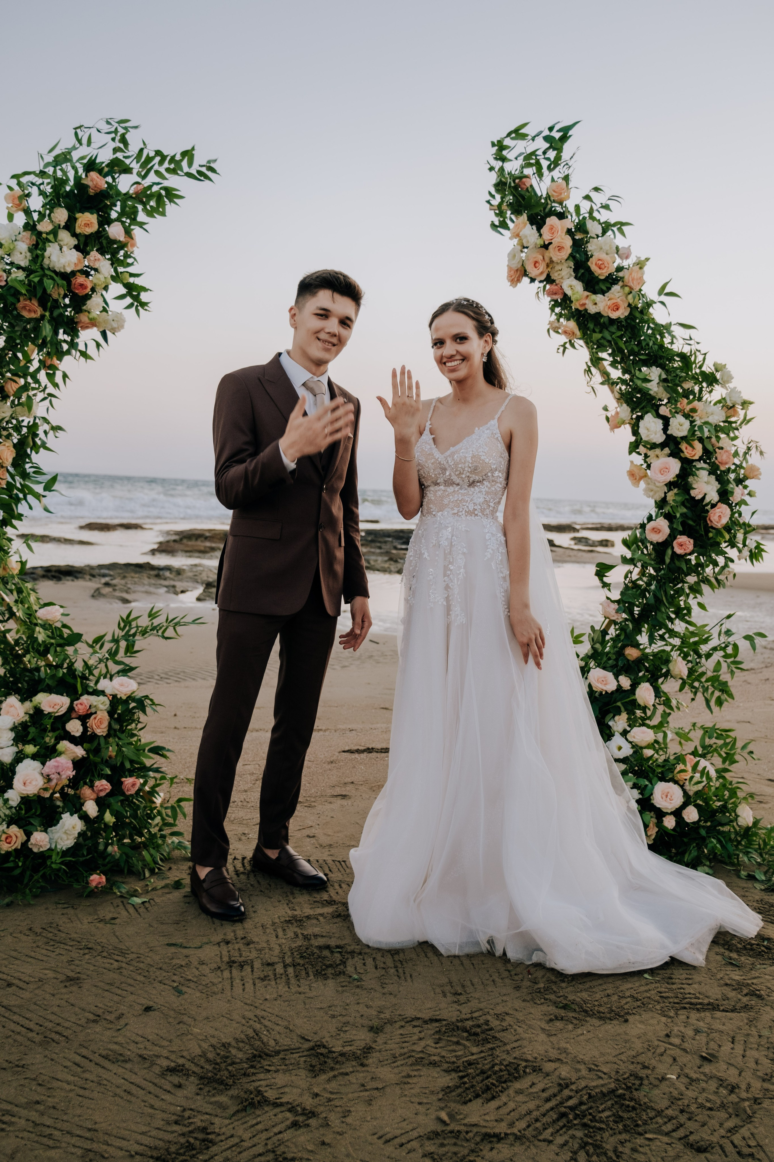 История Элины и Амира