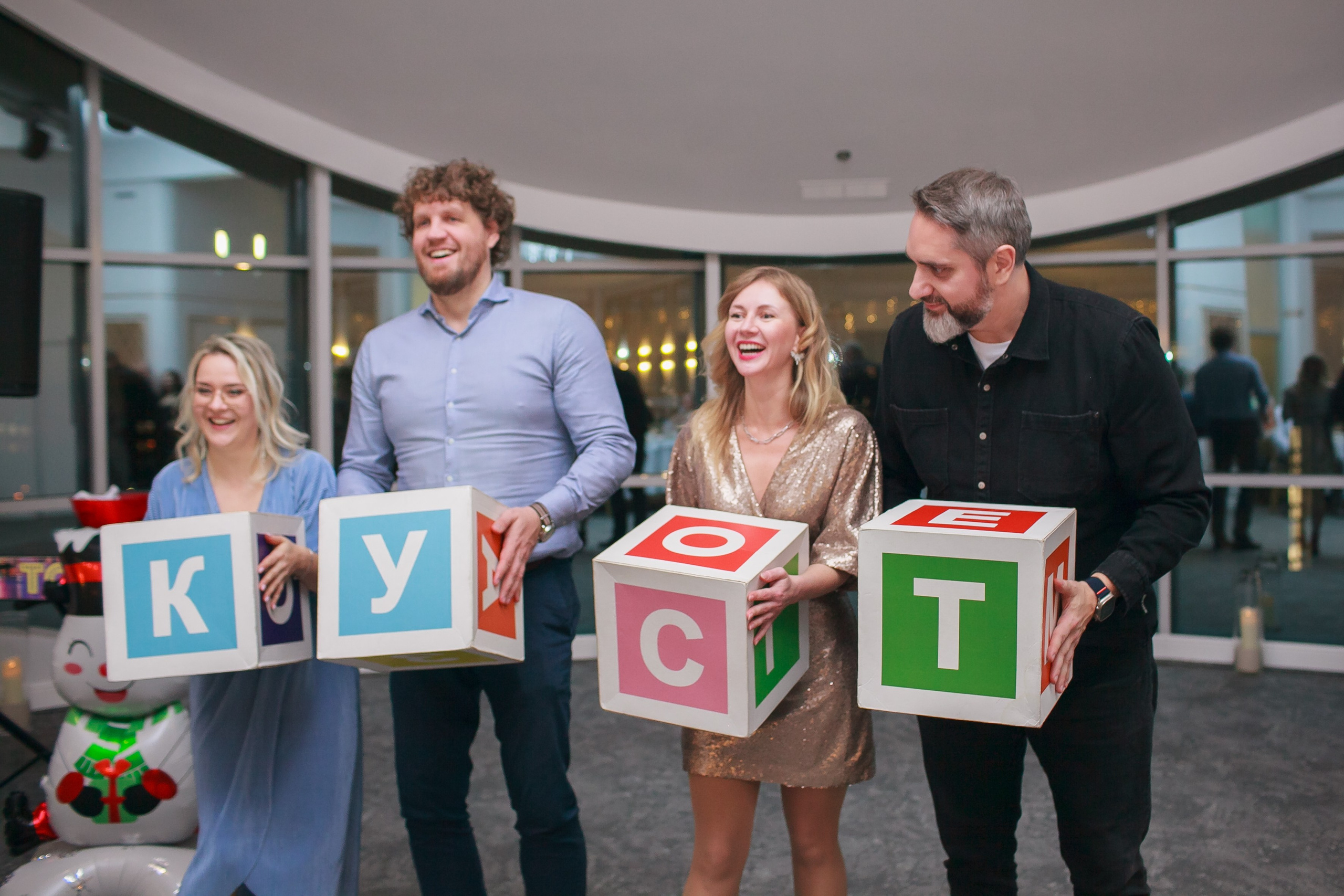 Новогодний корпоратив. Семейный и детский фотограф