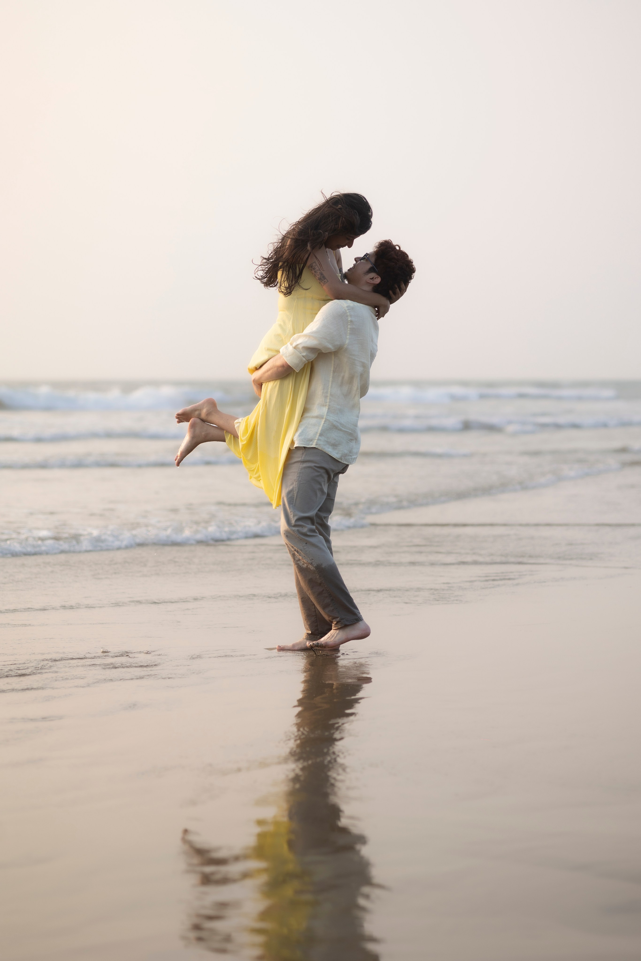 Love story photo session in Morjim (GOA). Свадебные видео