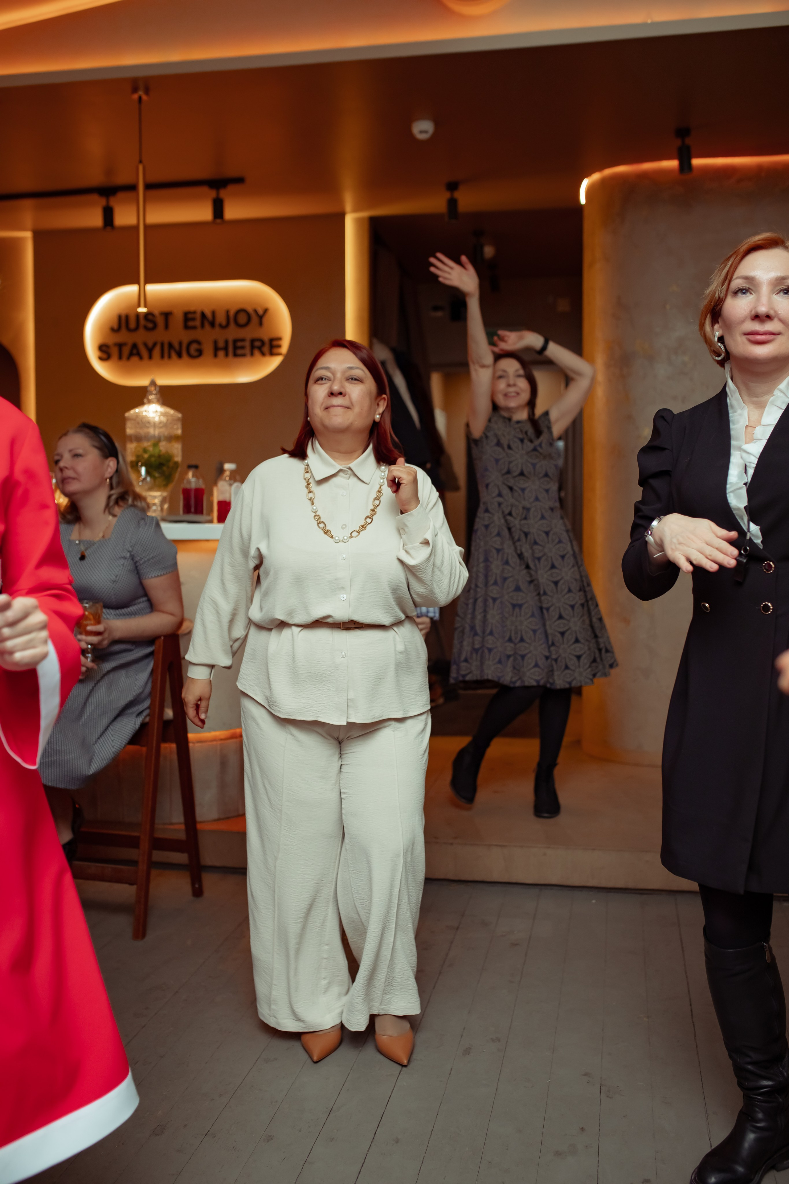 Юбилей Анны в стиле Гайдая. Семейный и детский фотограф в Москве Дорогова Екатерина