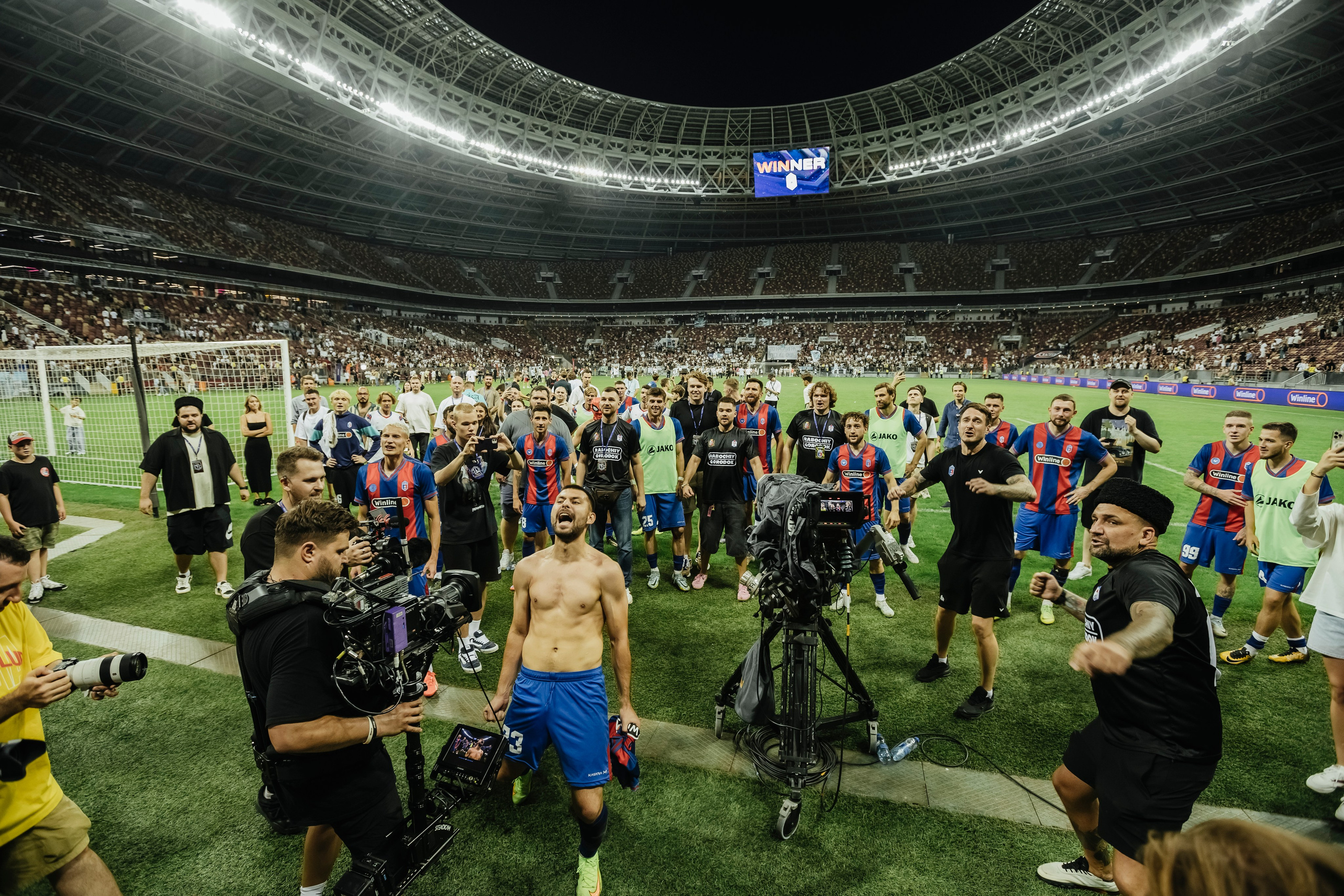 СКА Ростов-на-Дону -LIT Energy в Лужниках MFL. Репортажный, event, концертный и backstage фотограф из Москвы Виталий Кривцов