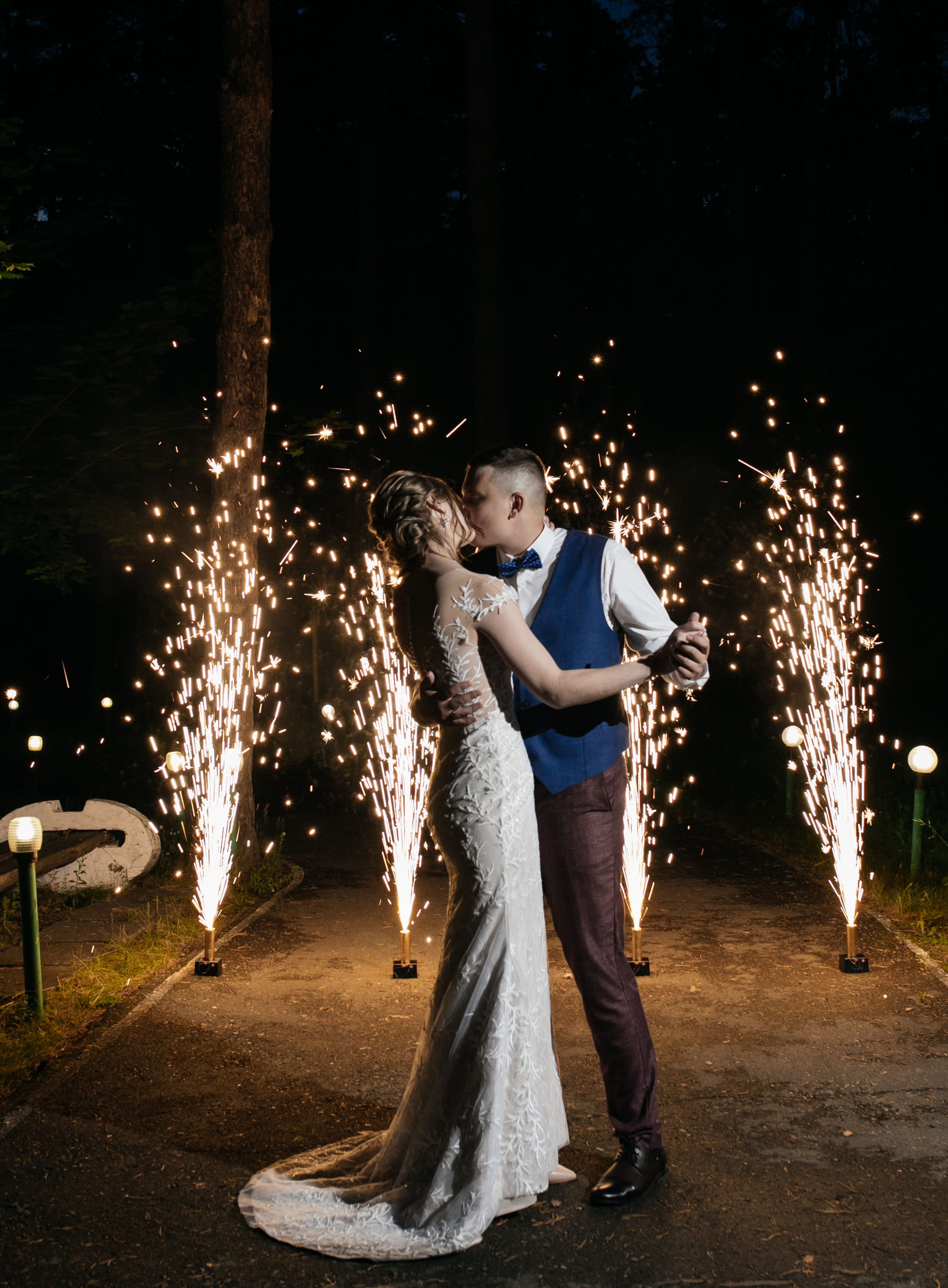 Свадебная история Татьяны и Андрея. Пион рубинового цвета…. Свадебный и семейный фотограф Рассказова Виктория