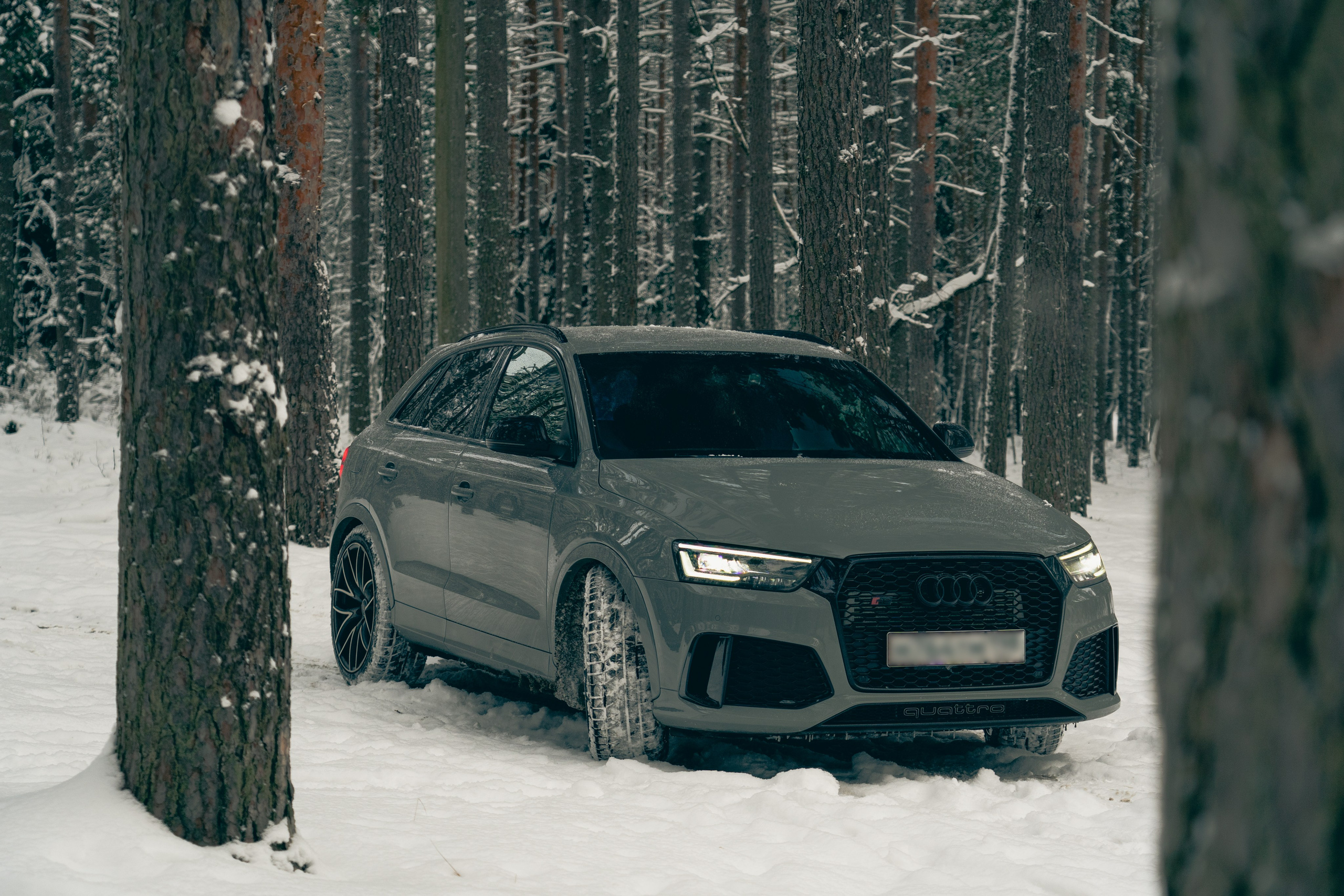 Audi Q3 Snow. Автомобильный фотограф в Санкт-Петербурге