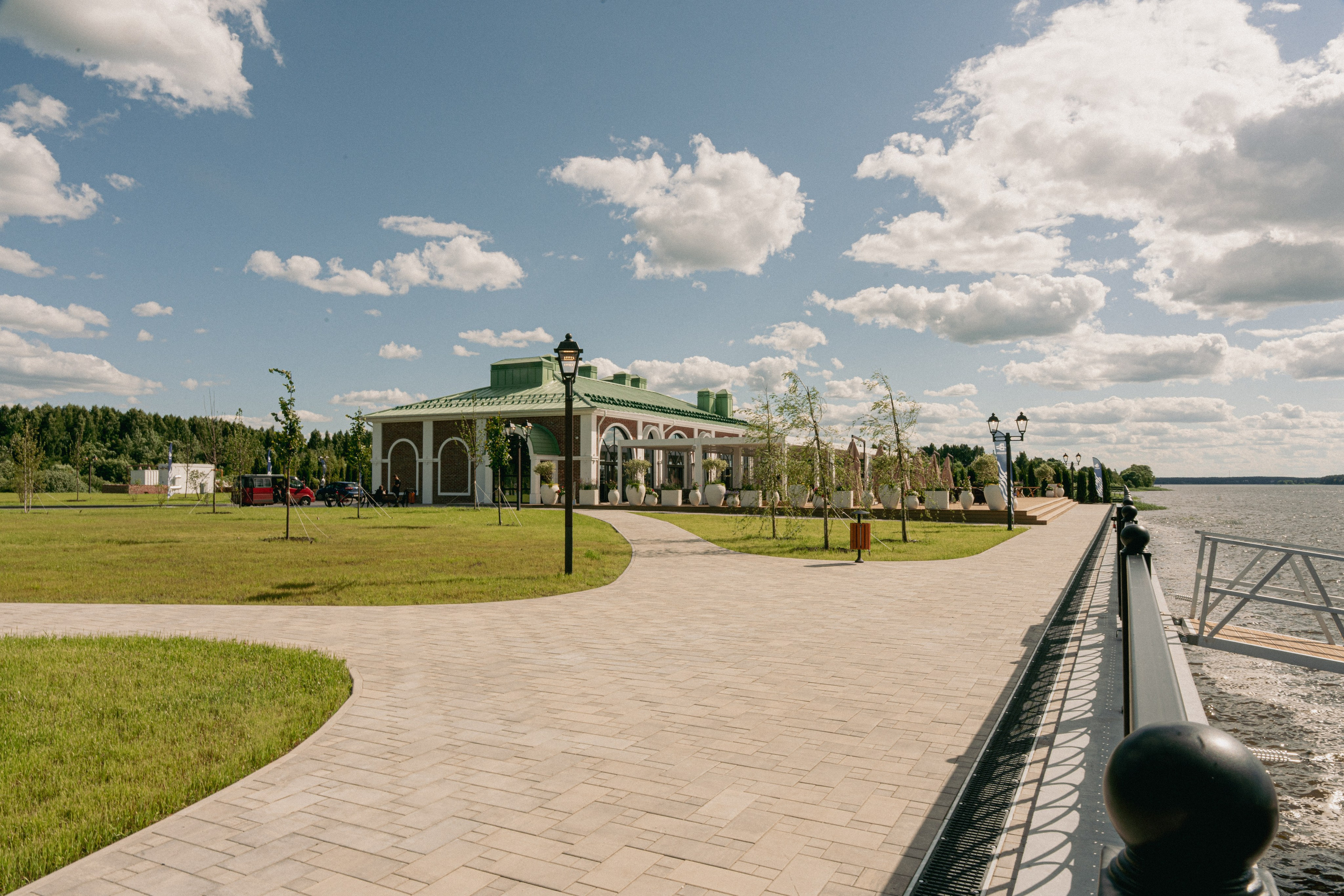 Ресторан Воволга. Интерьер. Интерьерный фотограф, фуд-фотограф и контент-фотограф Анастасия Бунтовских