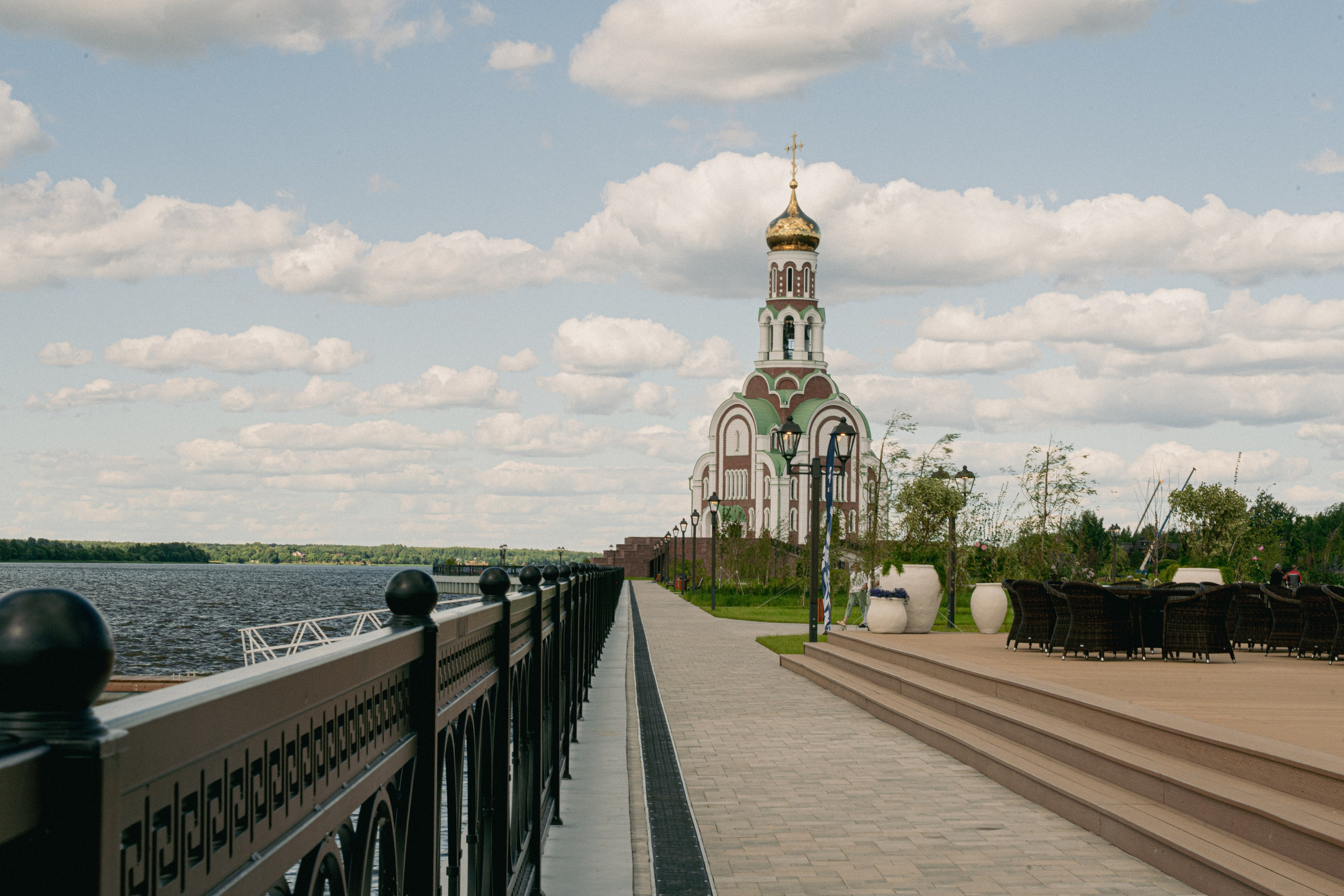 Ресторан Воволга. Интерьер. Интерьерный фотограф, фуд-фотограф и контент-фотограф Анастасия Бунтовских
