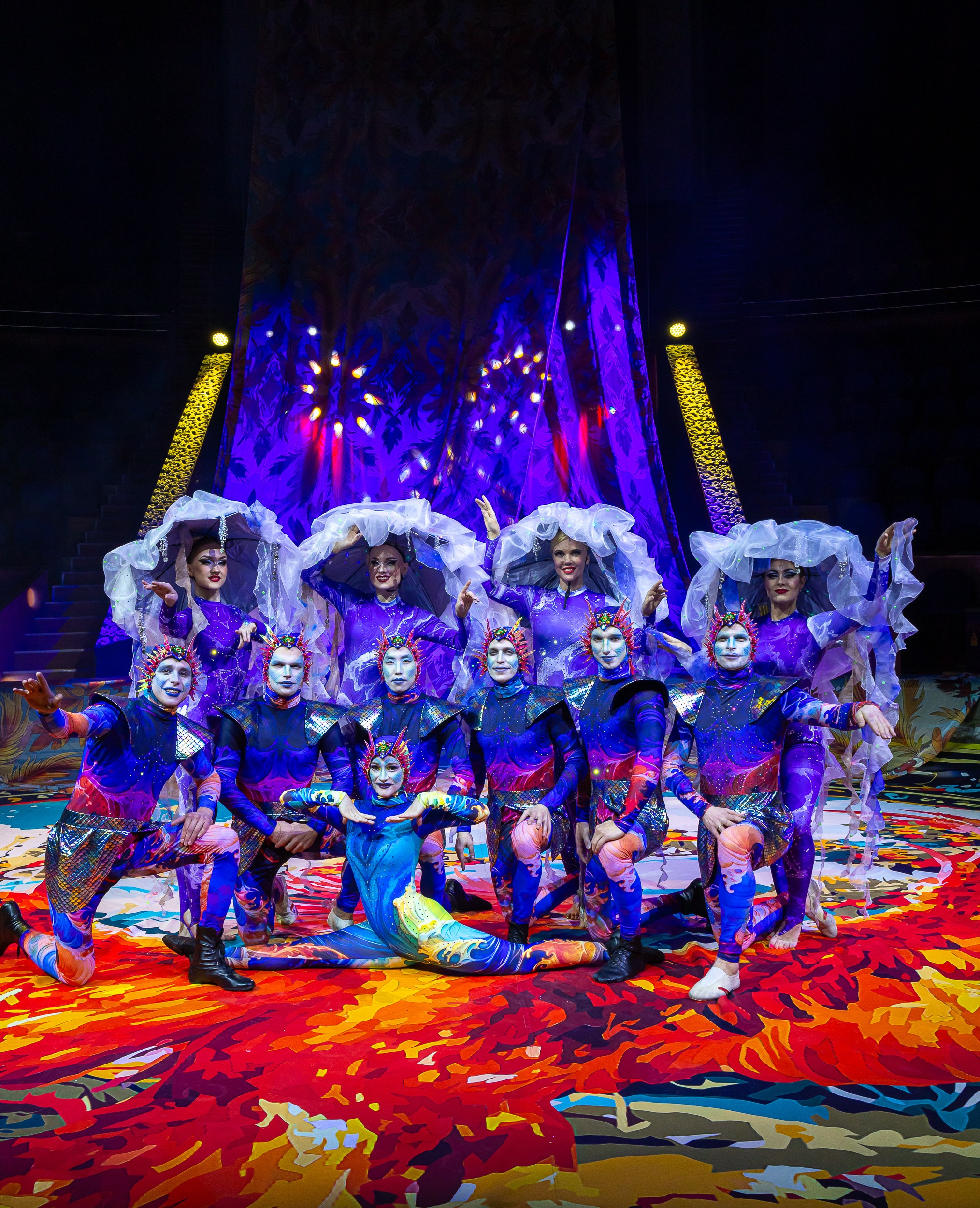 Цирк Жар Птица. Афиша. Семейный и Свадебный фотограф в Сочи