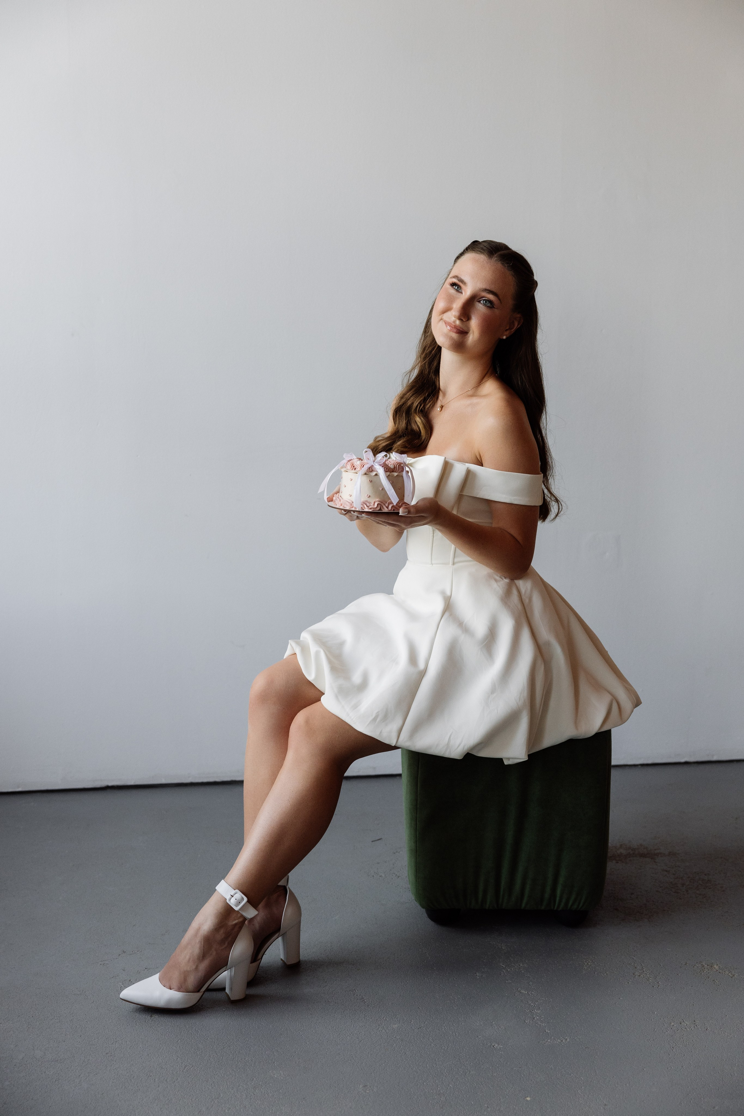 Арине 18. Свадебный фотограф