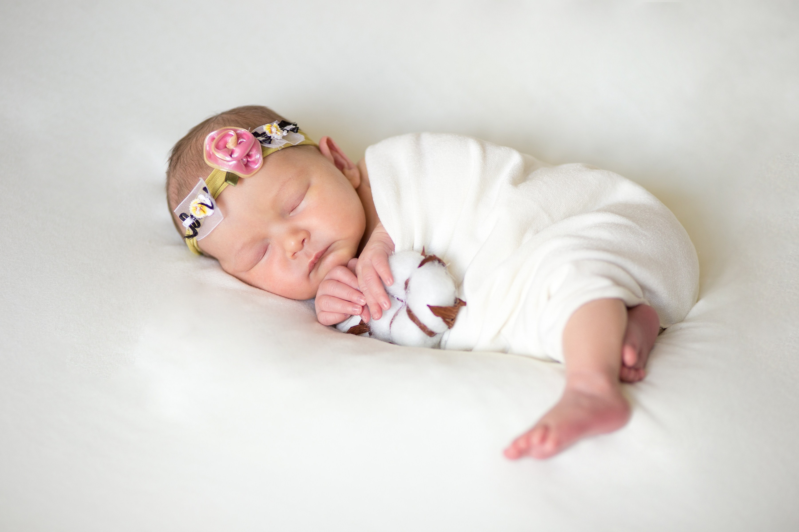 NEWBORN. Family Photographer Ksenia Kos