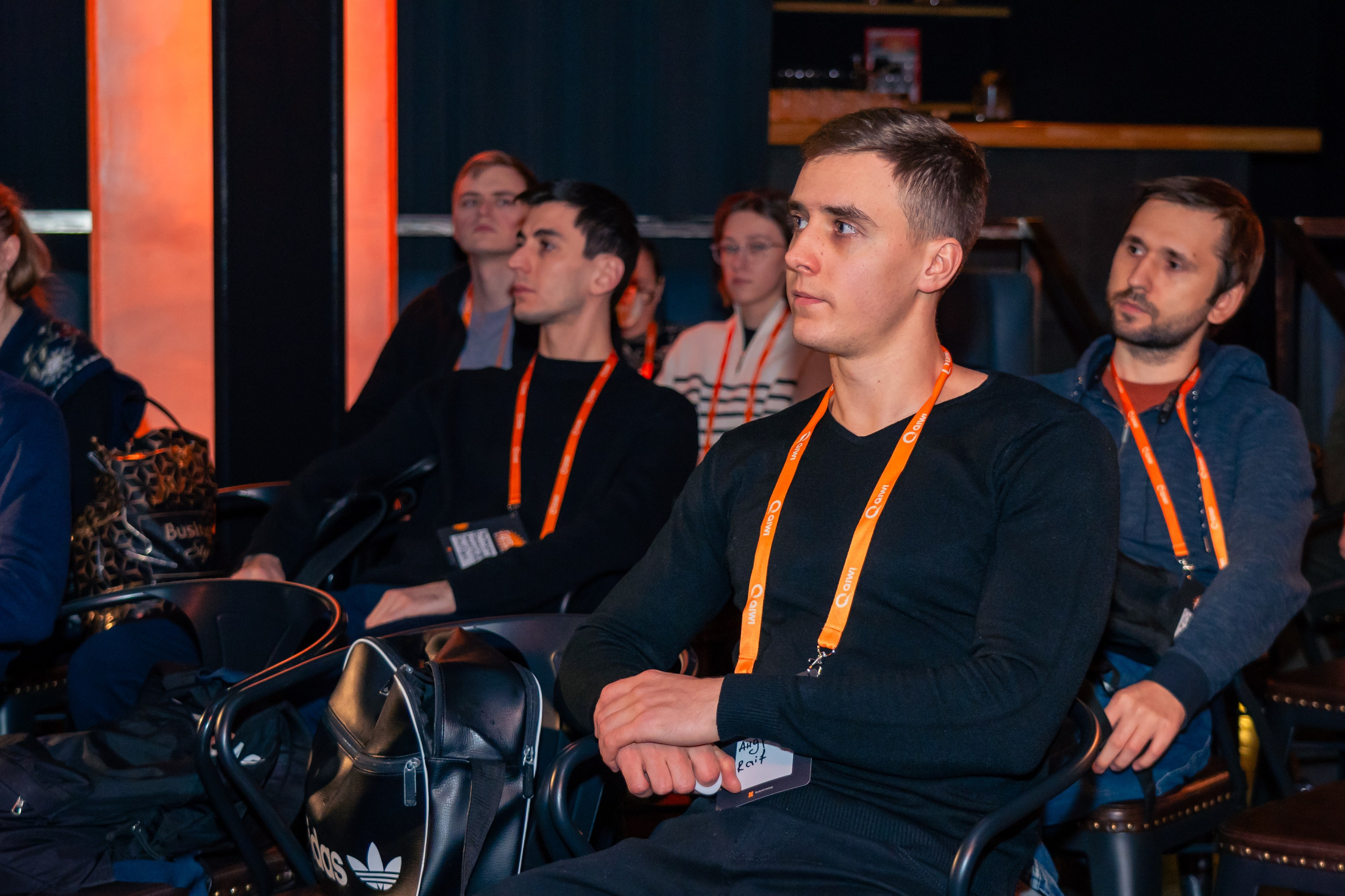 QIWI Server Party. Главная