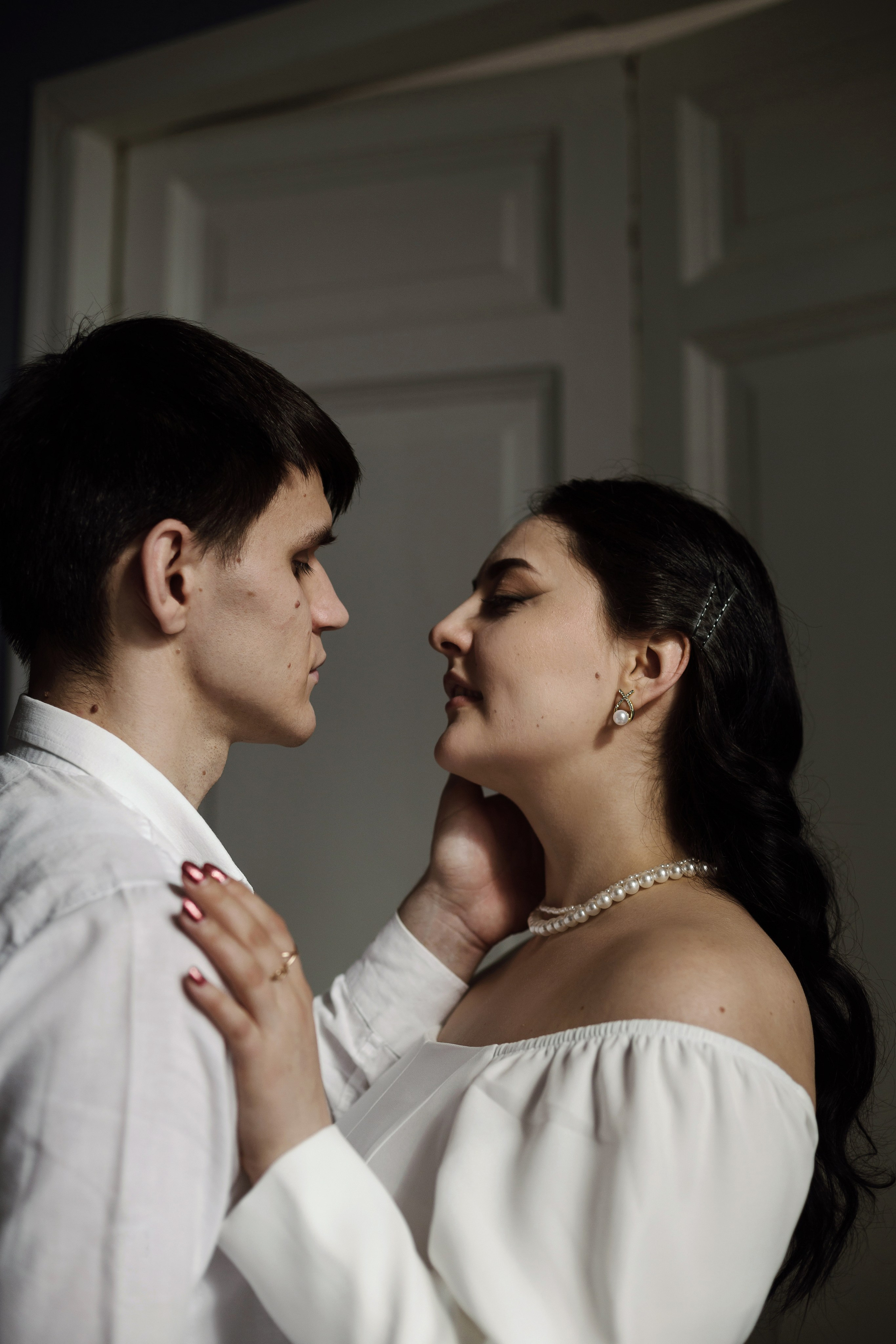 VK: Md: @lady_bulgakova Mua: @trofilyeva Org: @divine_photoproject Decor: @portfoliobrand