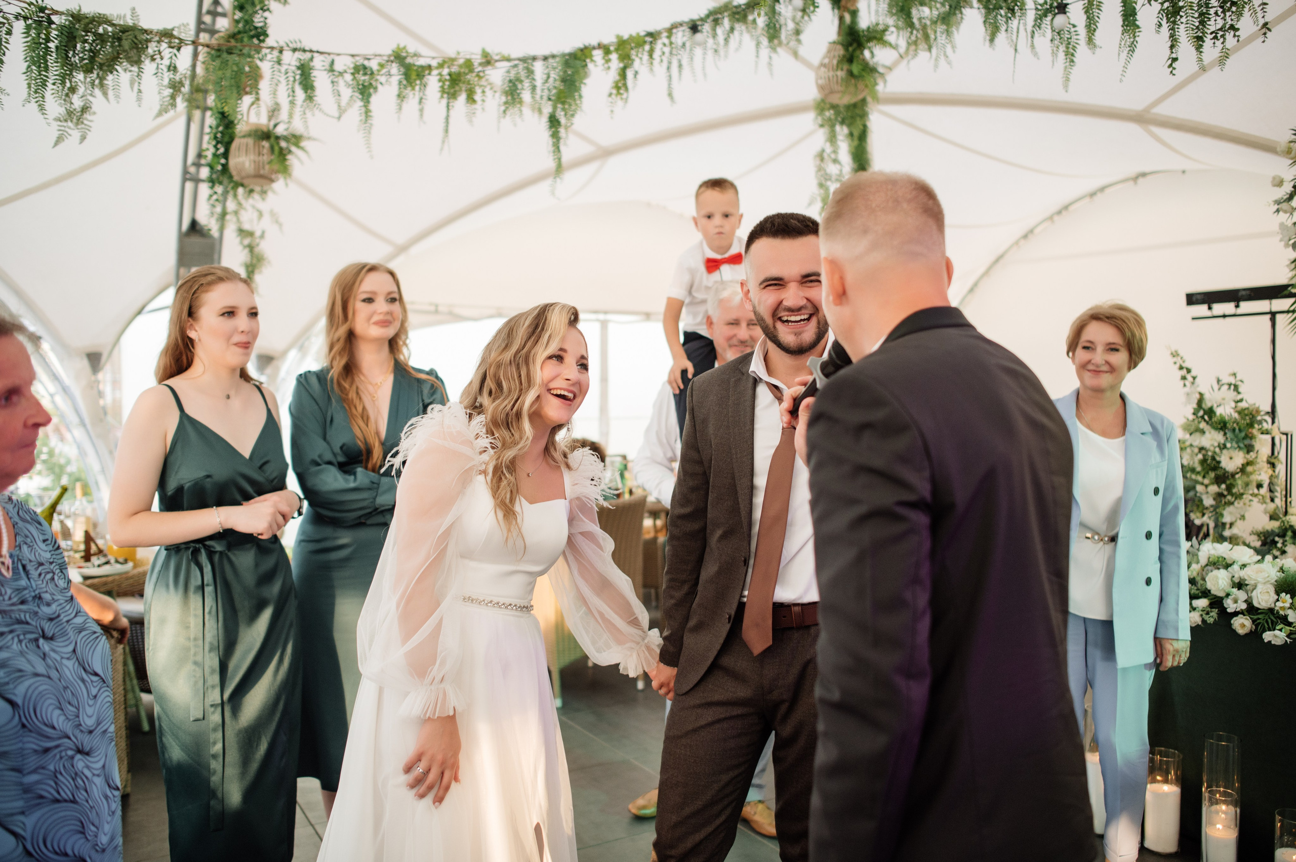 Свадебная фотосессия в Брянске, ресторан «Инжир». Свадебный и репортажный фотограф видеограф Брянск/Москва