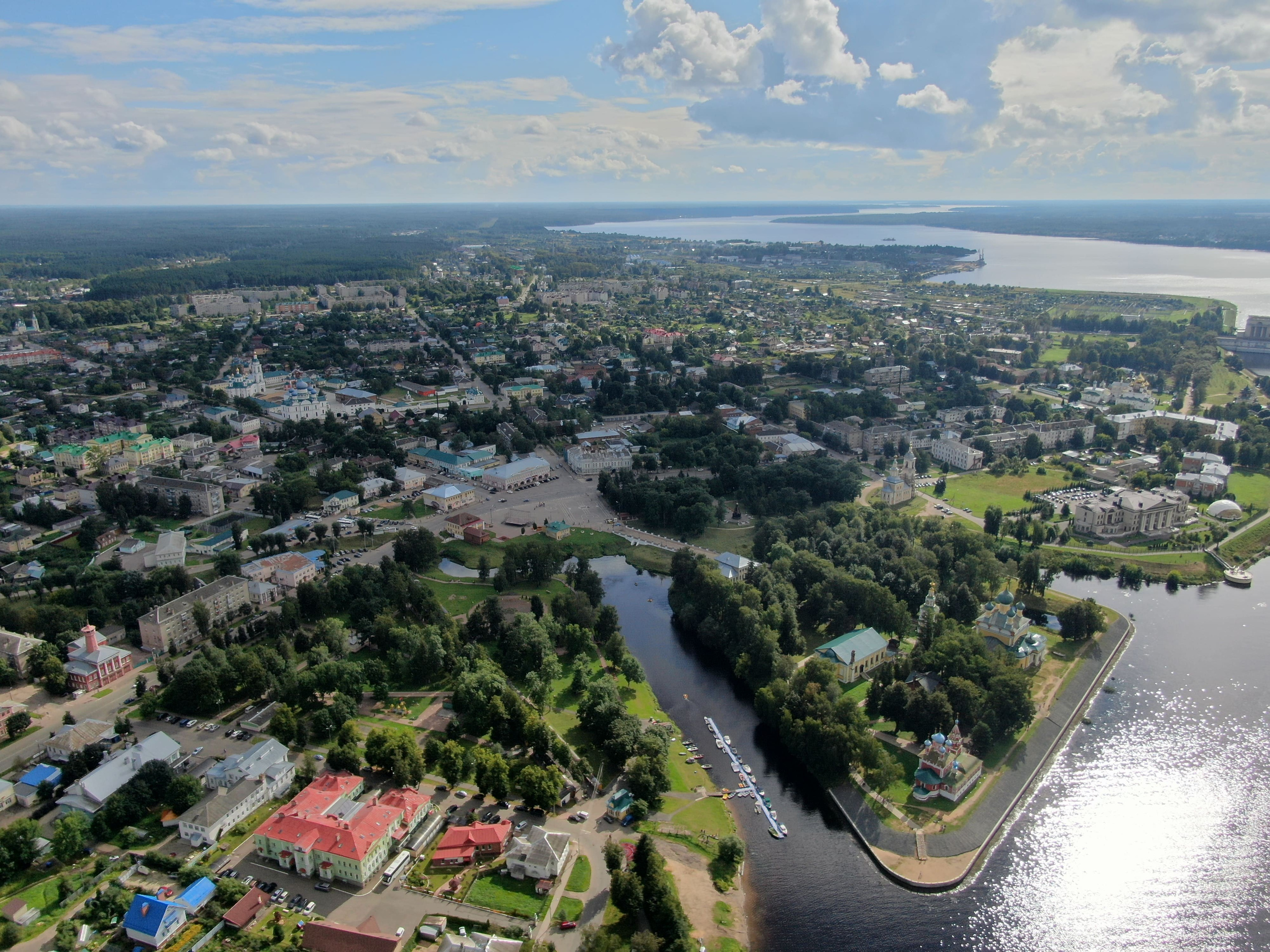 Аэросъёмка в Ярославле дрон квадрокоптер — портфолио Грибов Медиа. Фото и видеосъёмка в Ярославле | Грибов Медиа контент студия  — от 2500 ₽/час