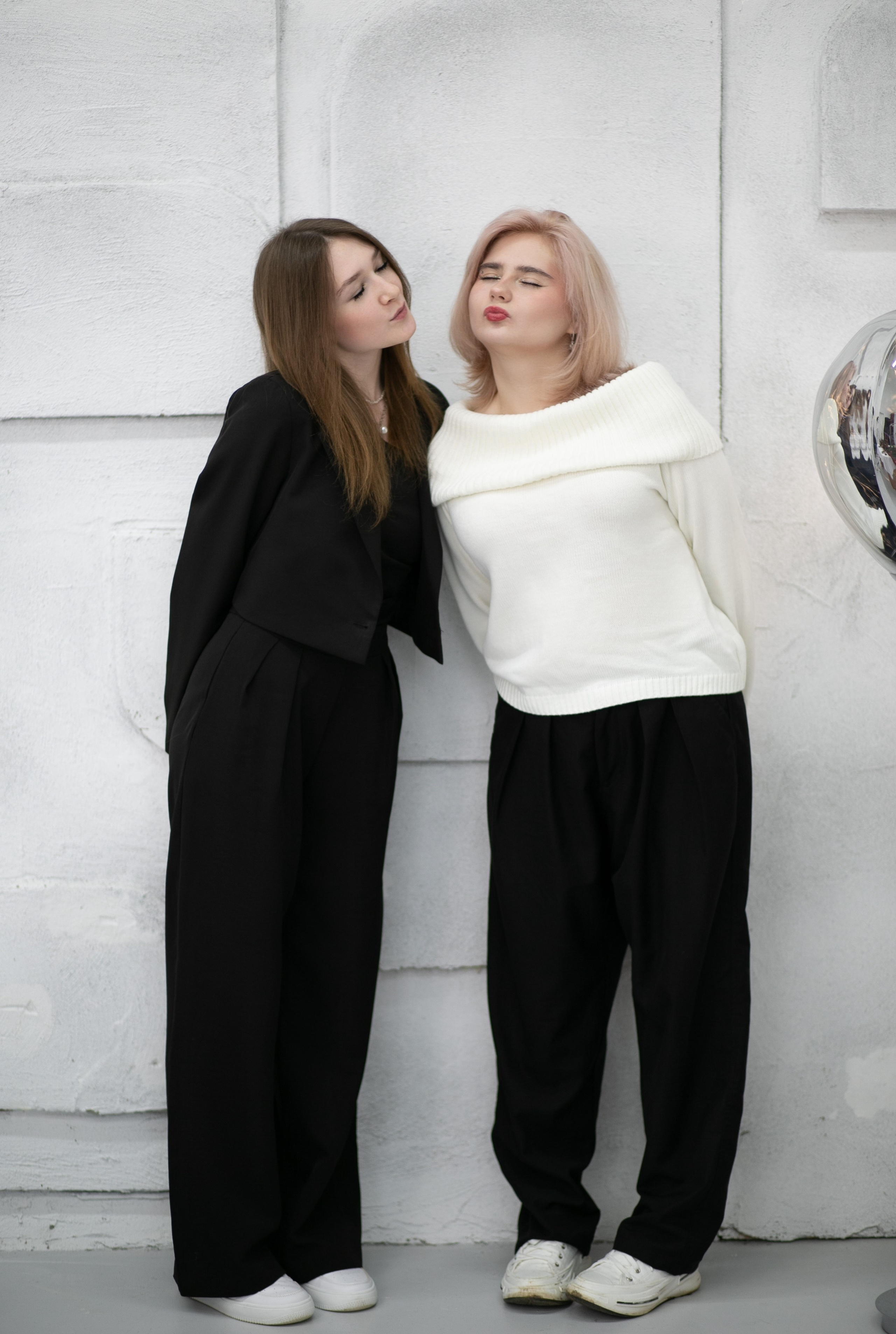 Съемка в студии. Выпускные альбомы Воронеж " СОКОЛ фото»