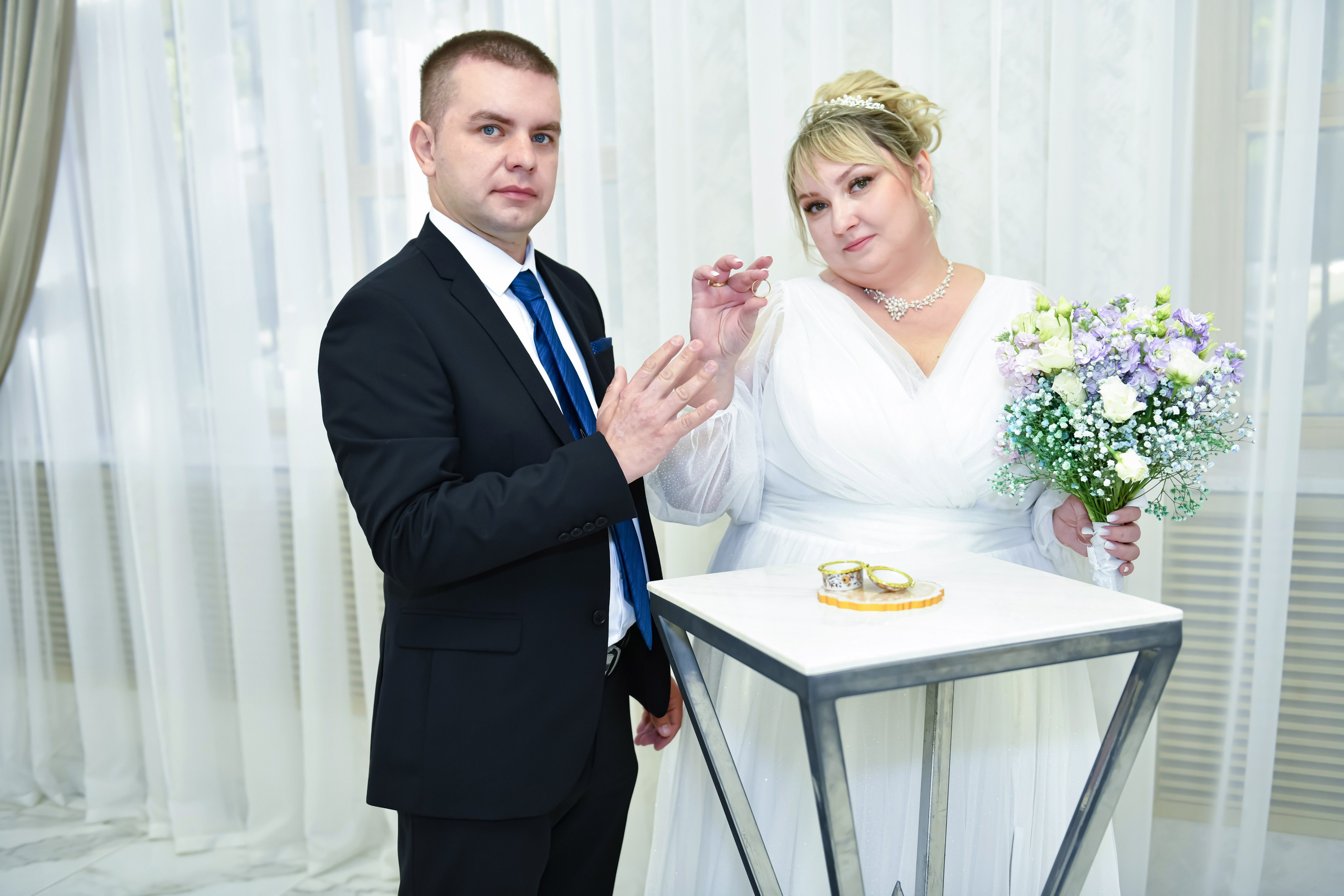 Анастасия и Максим. Регистрация и прогулка в усадьбе Архангельское. Свадебный и портретный фотограф в Москве Галина Борисова