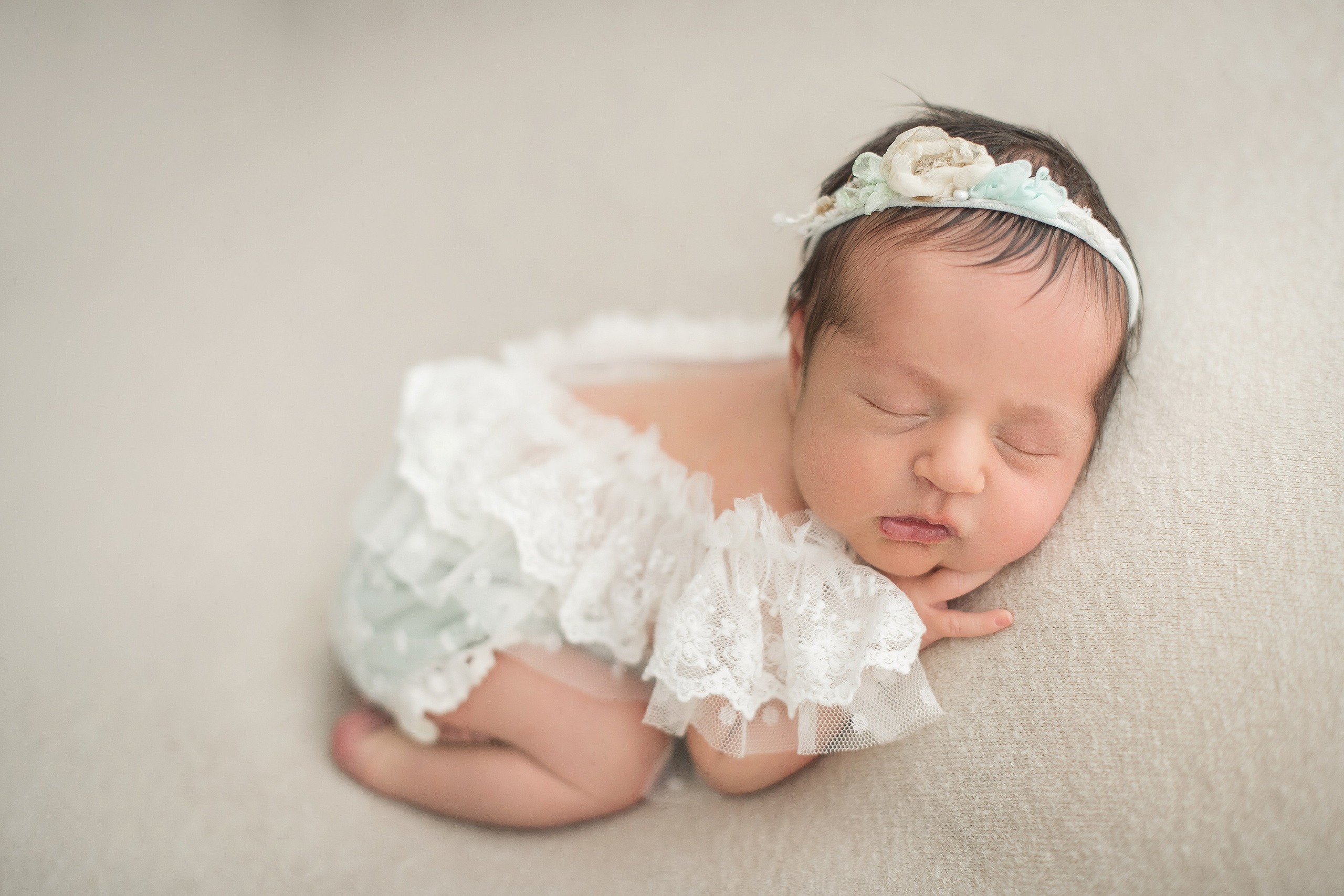 Новорожденные малыши владивосток. Детский и семейный фотограф Елена Новоселова в г. Владивосток