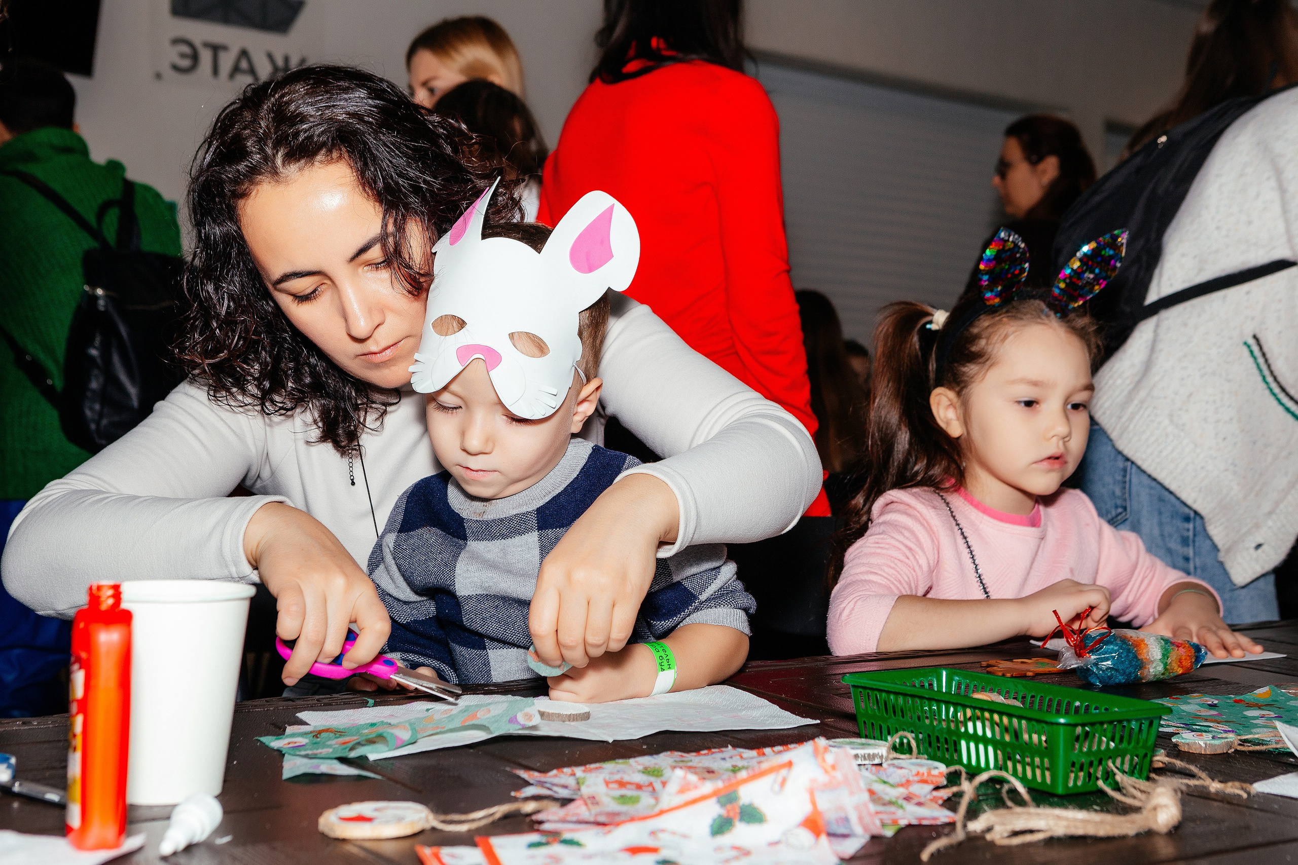Благотворительный НГ. Фонд Завтра. Контент фотограф, съемка для маркетплейсов, фуд съемка и репортажи в Новосибирске Ралия Галеева