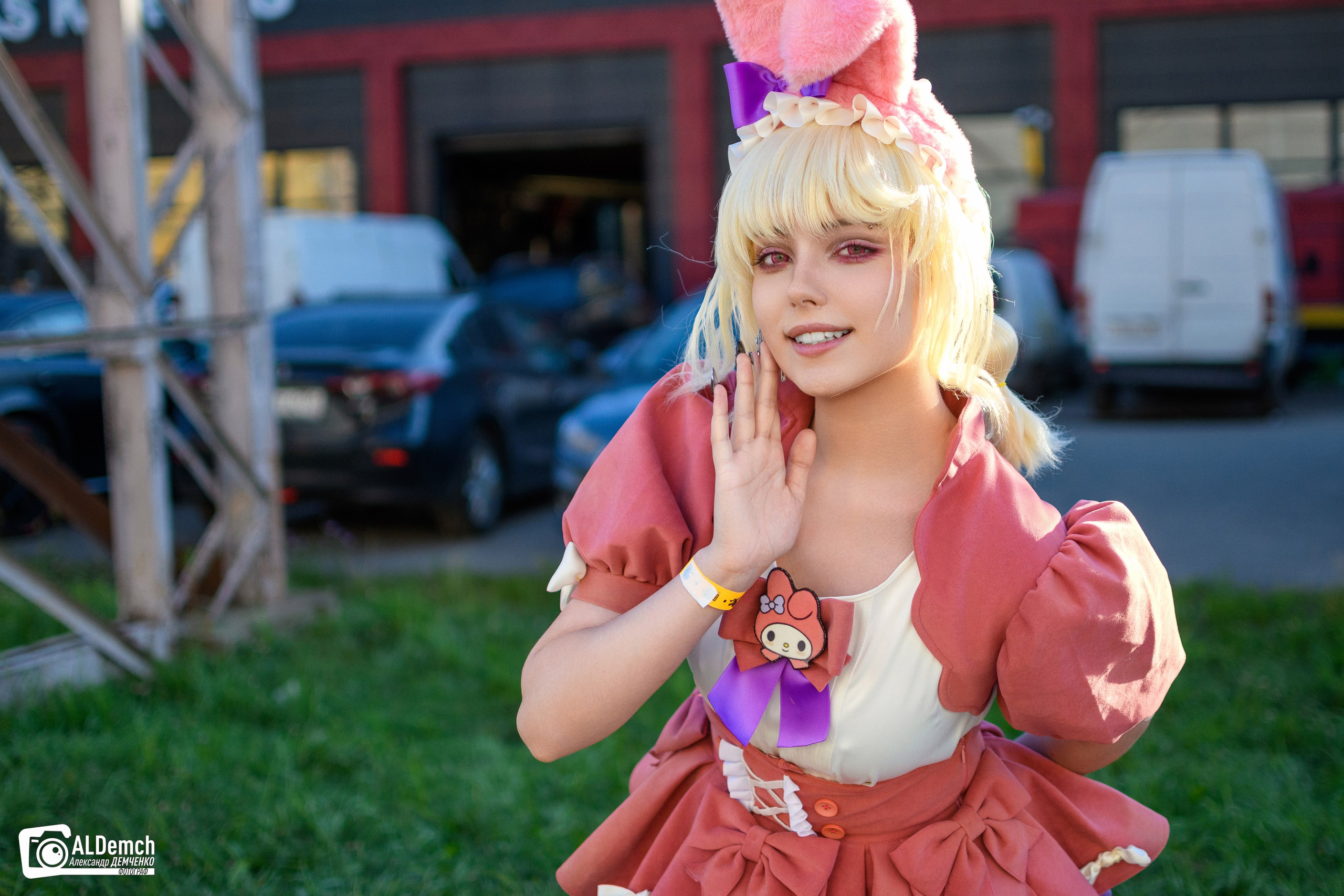 Аниме картинки персонажей и косплей фото в России Москве