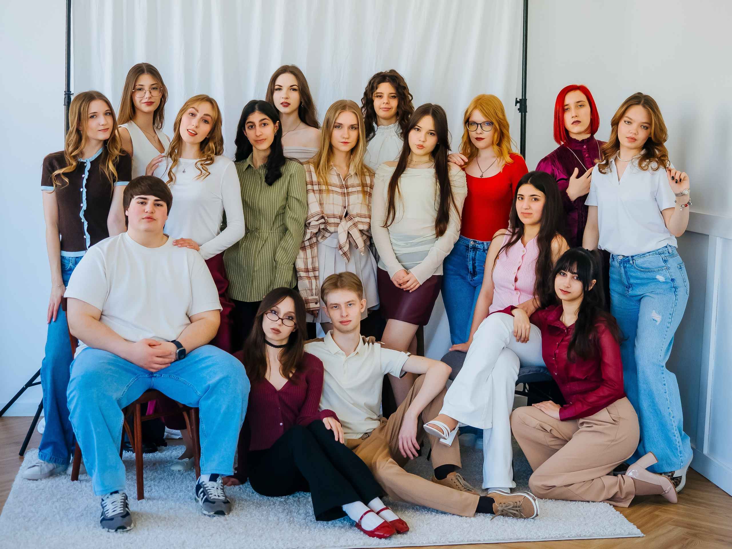 Старшая школа студия. АНАПА ФОТОСТУДИЯ № 13