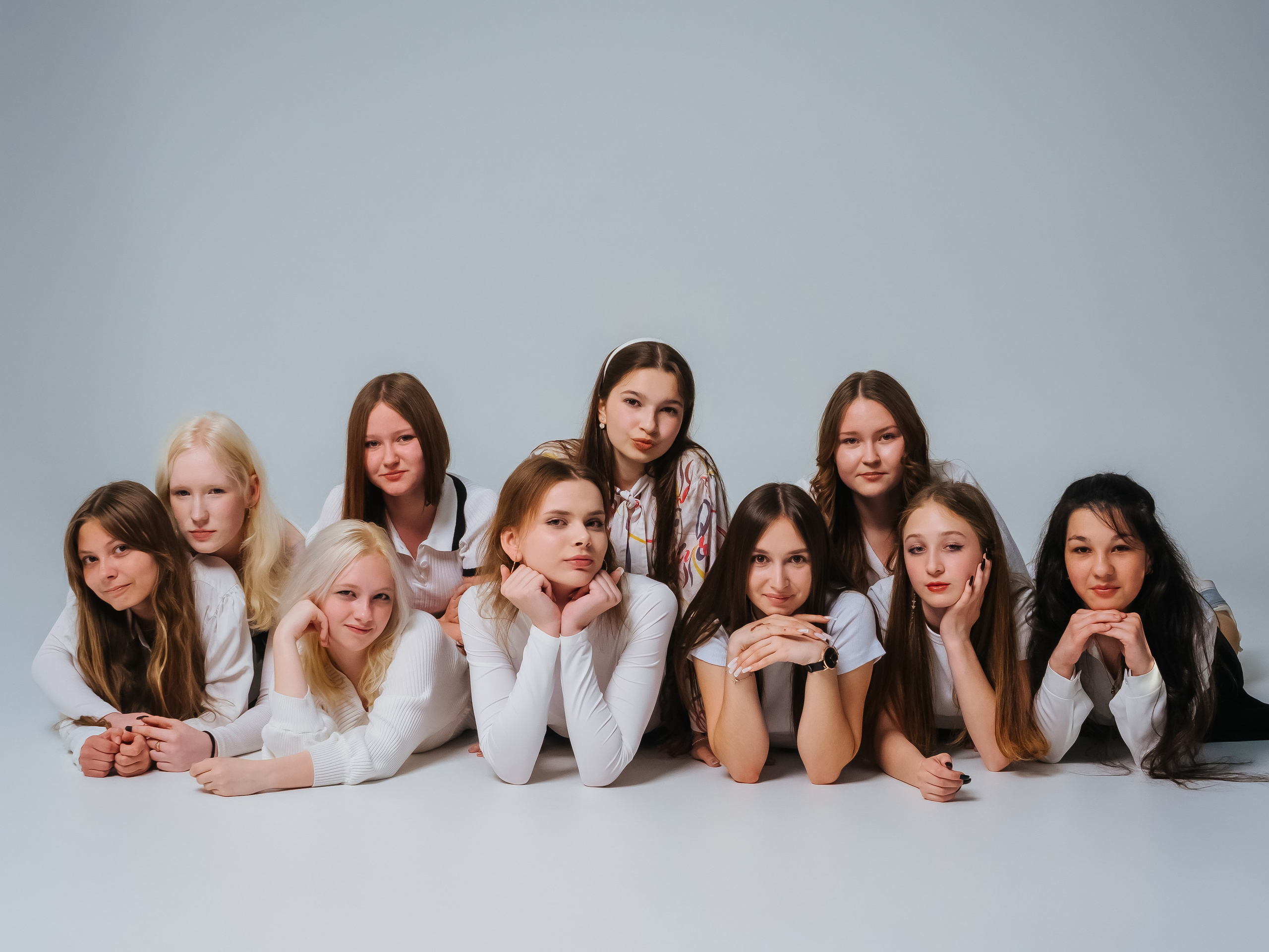 Старшая школа студия. АНАПА ФОТОСТУДИЯ № 13
