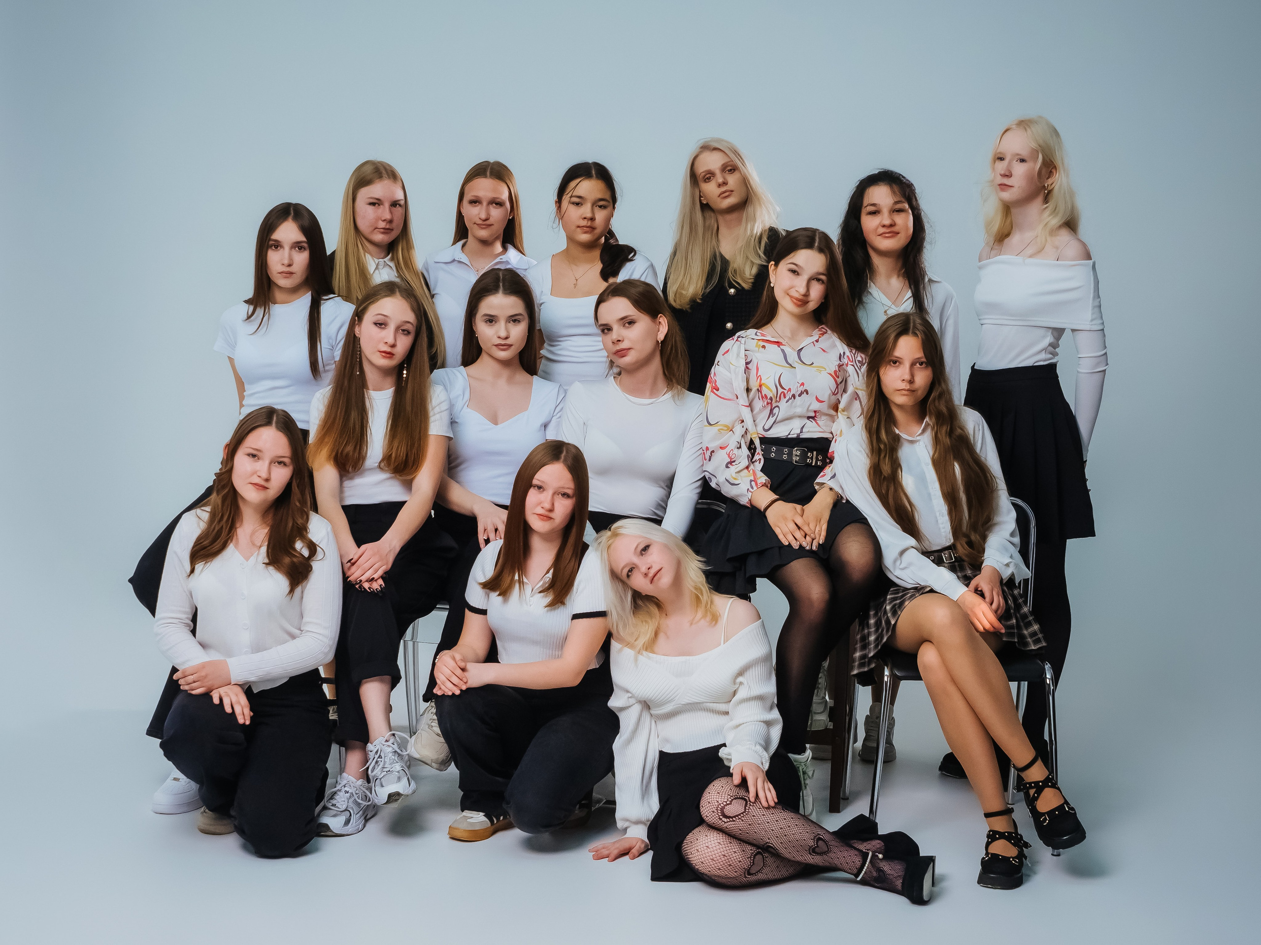 Старшая школа студия. АНАПА ФОТОСТУДИЯ № 13