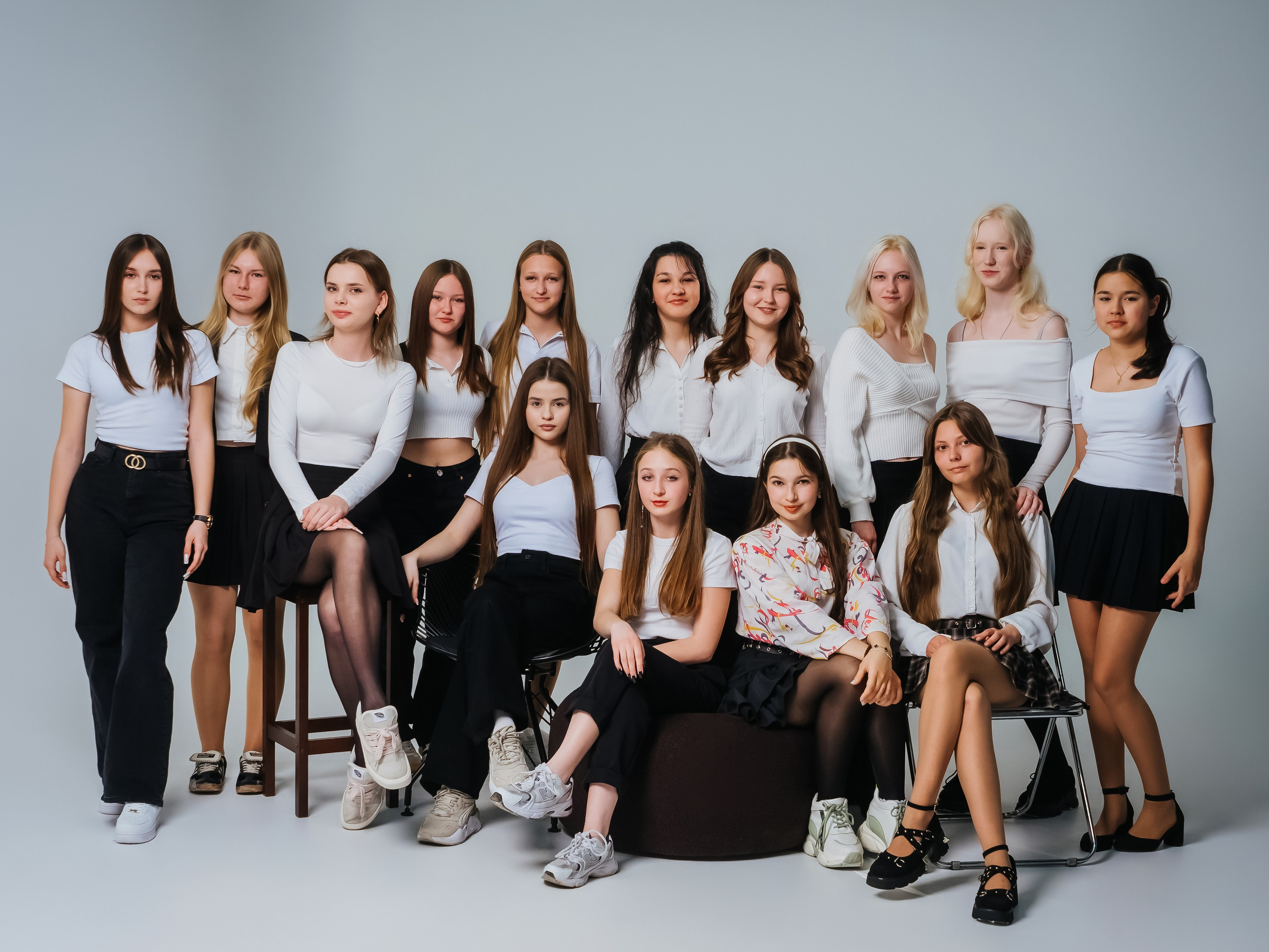 Старшая школа студия. АНАПА ФОТОСТУДИЯ № 13