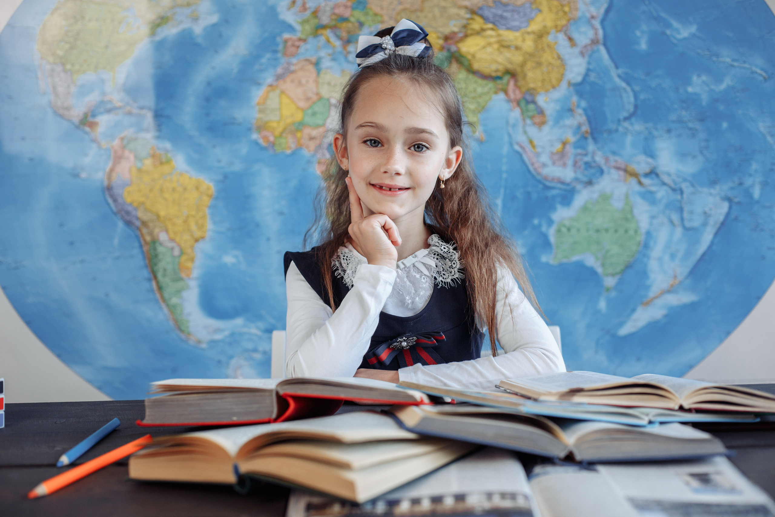 Начальные классы. Выпускные школьные фото­альбомы для школ и детских садов в Волгограде и Волжском