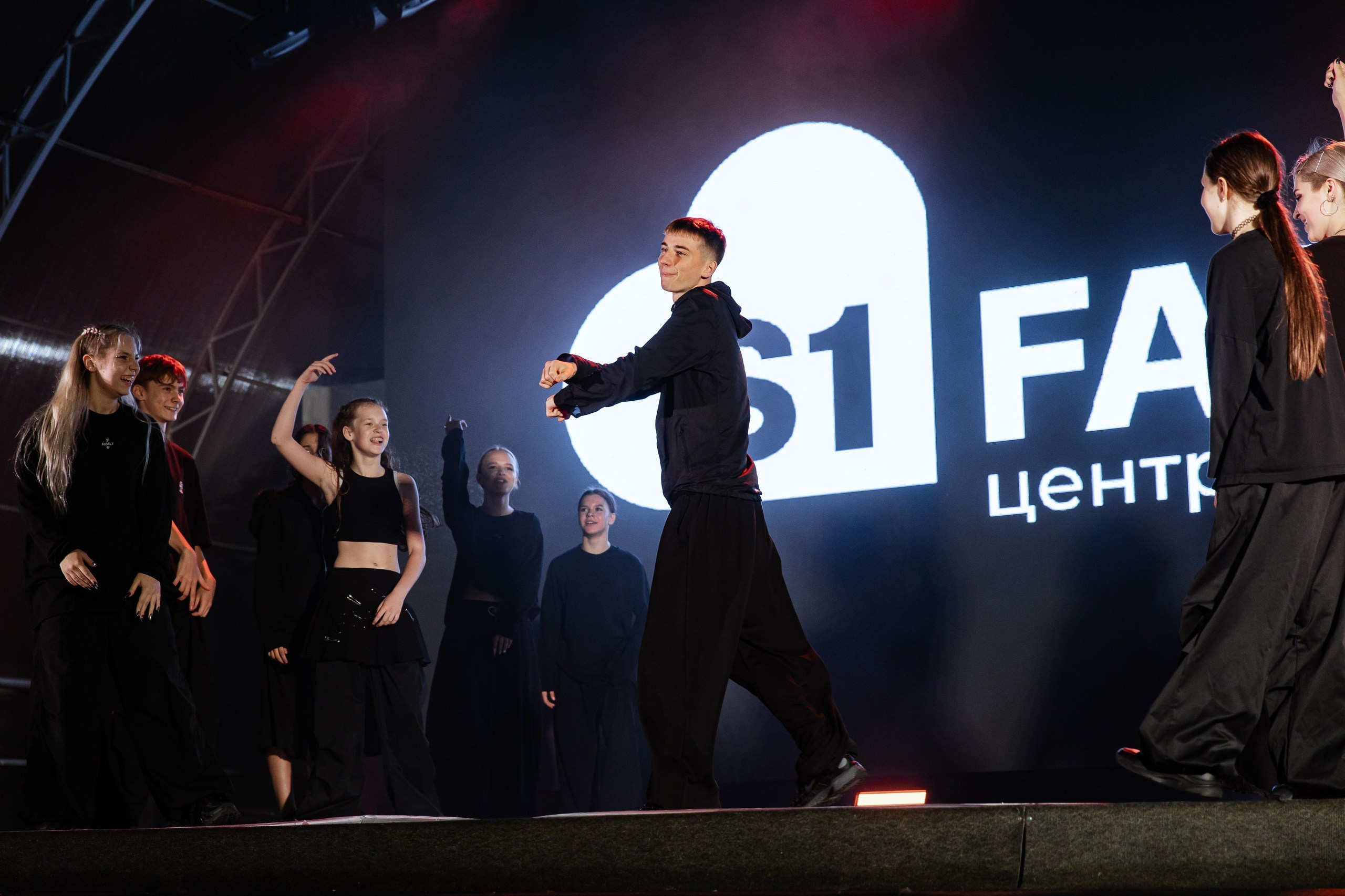 Танцы. Фотограф Николай Петрушкин | Ставрополь, Москва