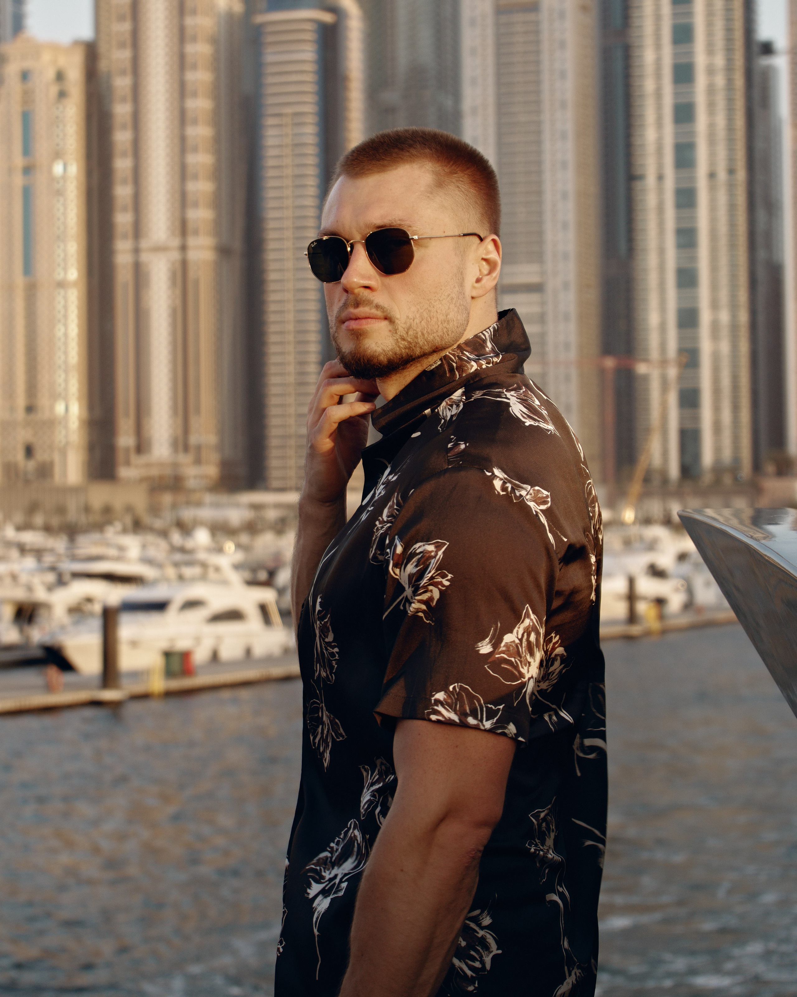 PAVEL DEREVYANKO. NOIZOMAX Художественный фотограф в Дубай