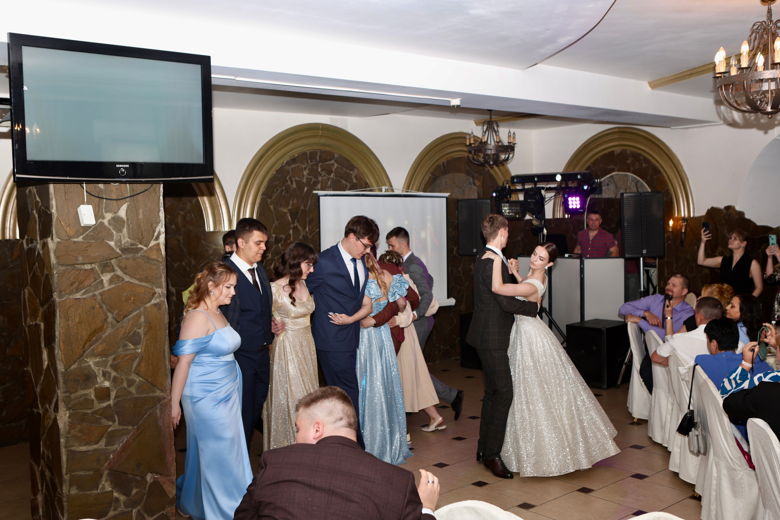 Школьный выпускной. Фотограф в Курске Смирнов Евгений