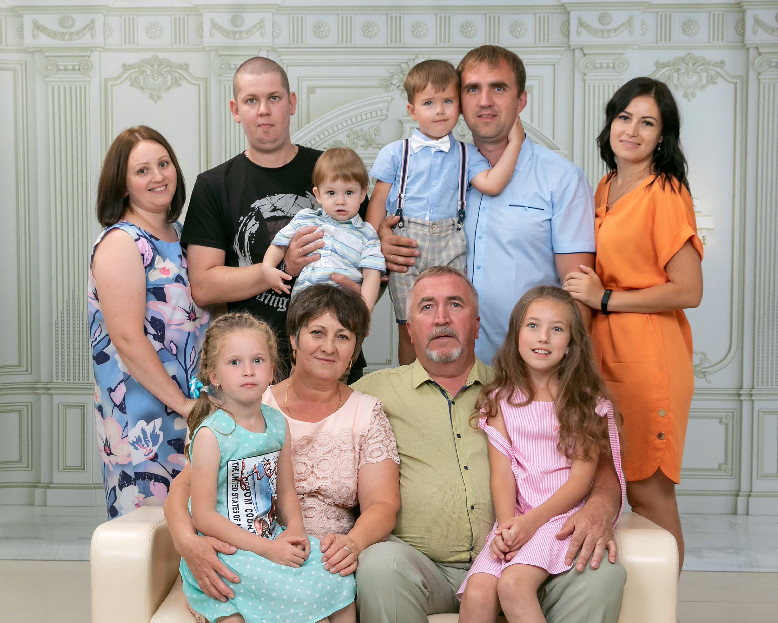 Портрет. Выпускные фотоальбомы и фотокниги в г. Балашове, студия, сувениры