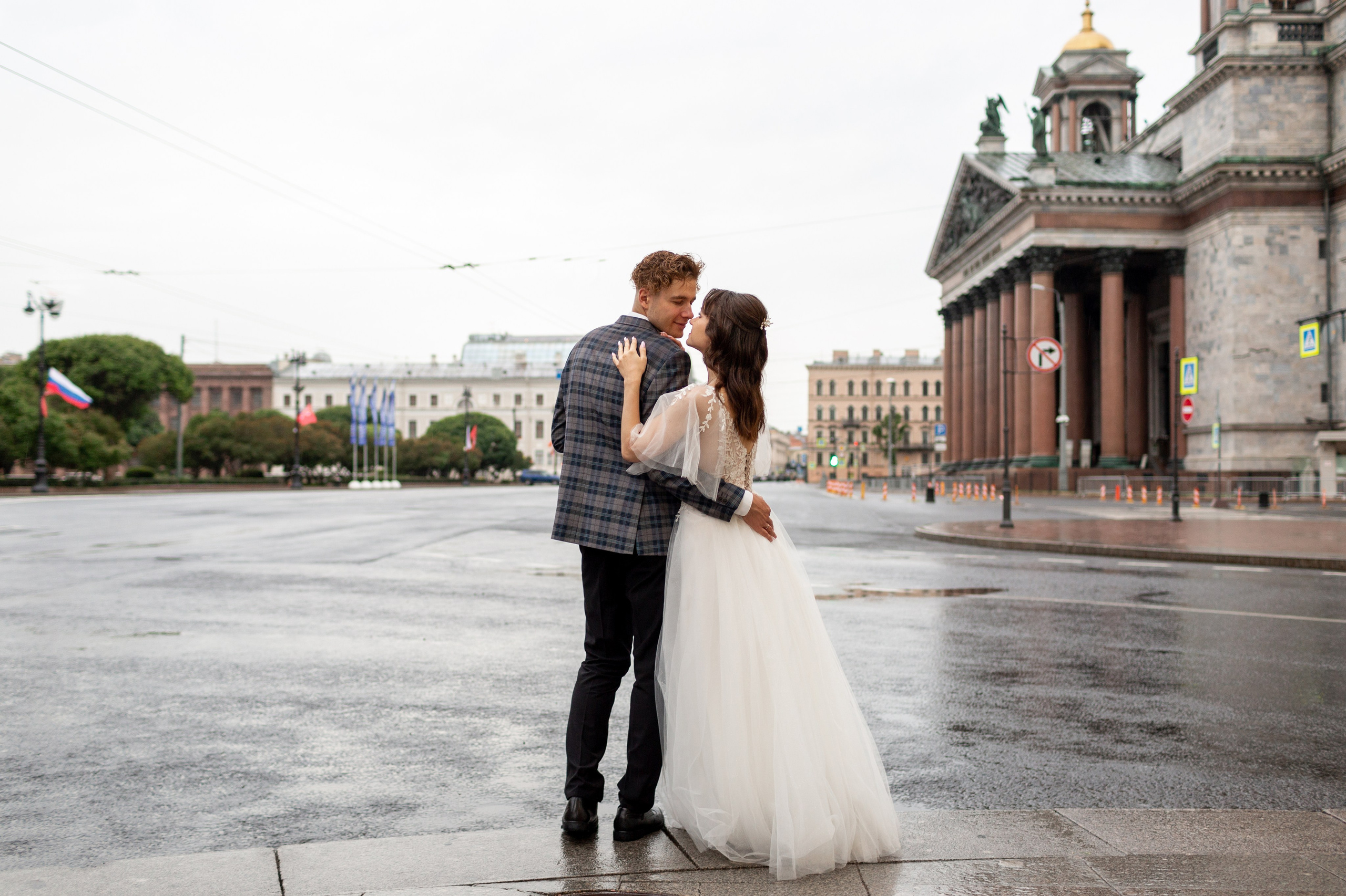 Свадебная фотопрогулка. Свадебный фотограф Кирилл Белый