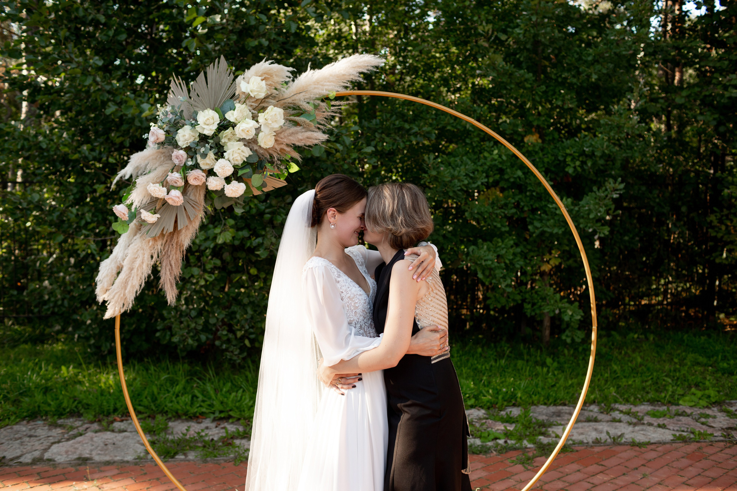 Свадебная фотопрогулка в Пушкине. Свадебный фотограф Кирилл Белый