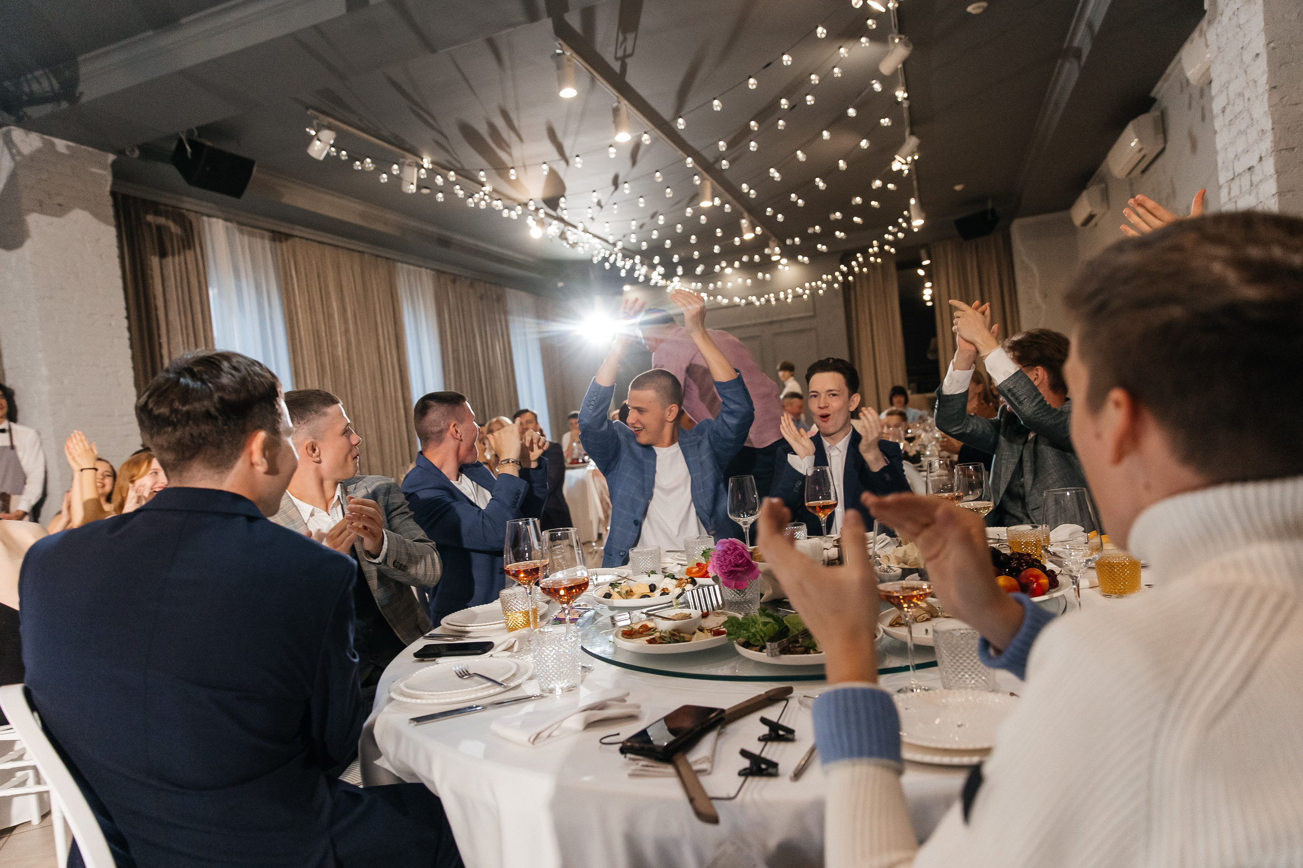 2023-06-23 Выпускной МБОУ СОШ № 10. Фотограф в Красноярске