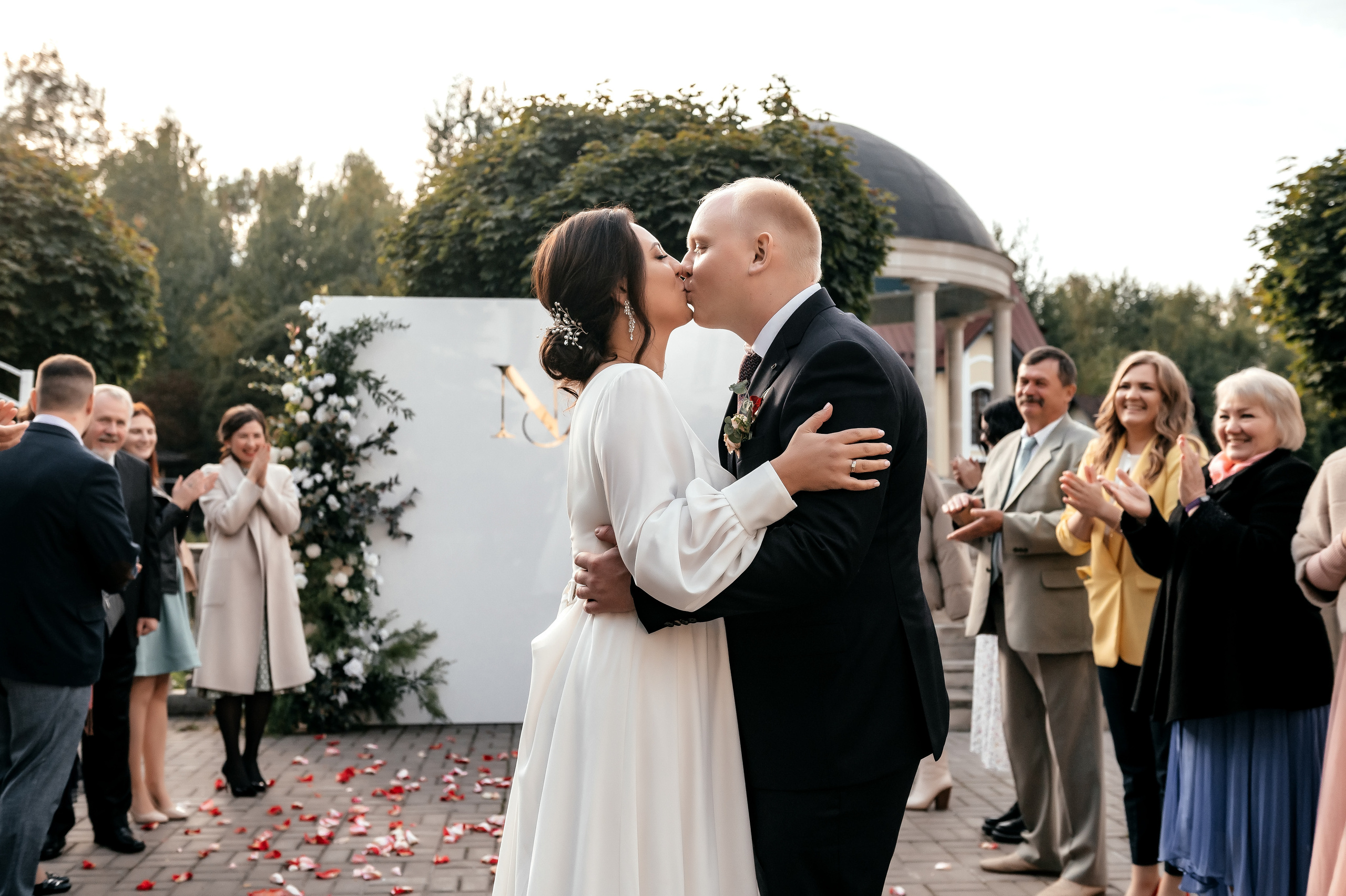 Свадьба Москва — Королёв, «Дворянское гнездо». Свадебный и семейный фотограф Виктория Носачёва. Щелково, Москва и МО