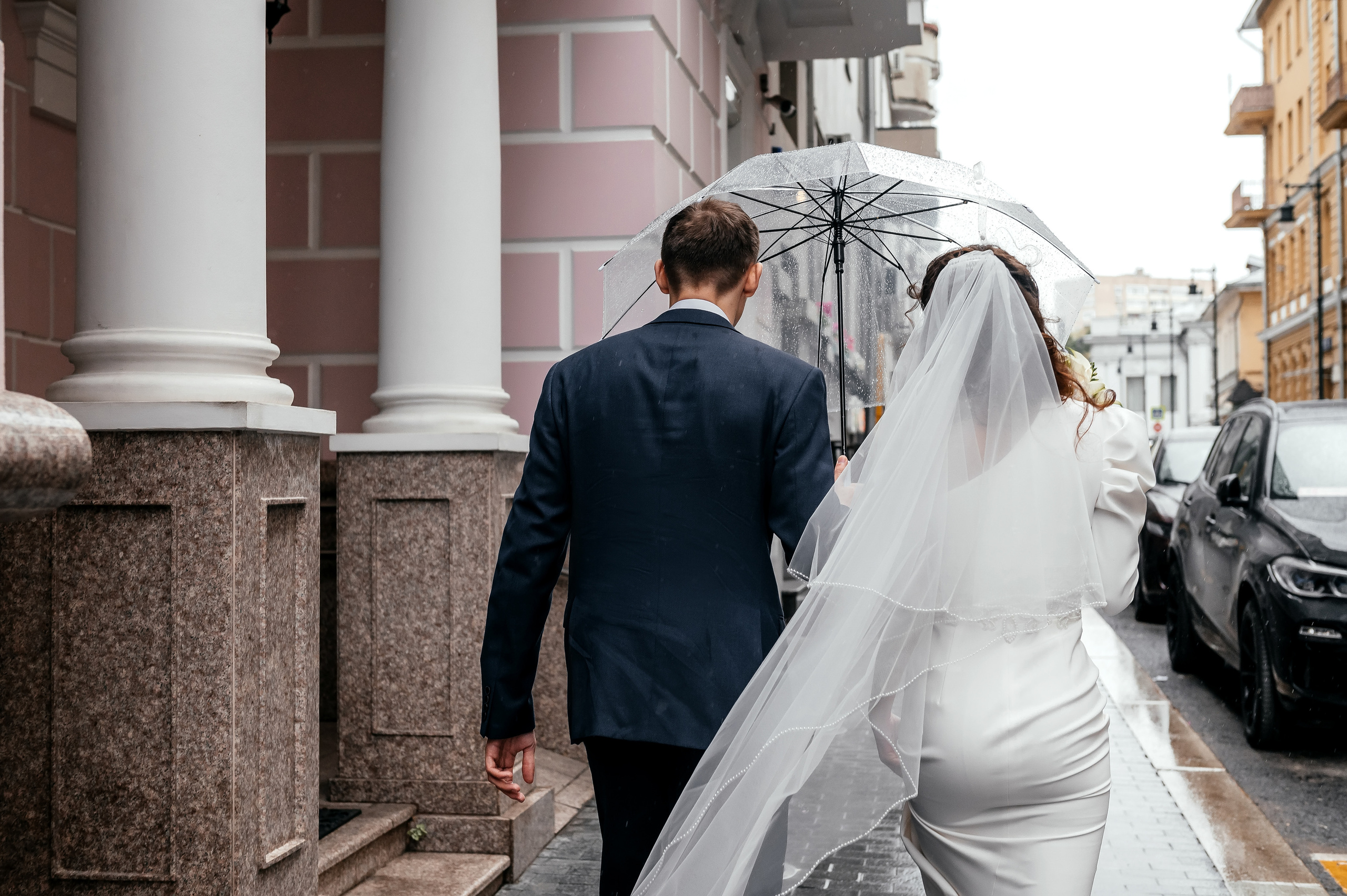 Прогулка в городе и Шуфутинский в 3 сентября. Свадьба для веселых!. Свадебный и семейный фотограф Виктория Носачёва. Щелково, Москва и МО