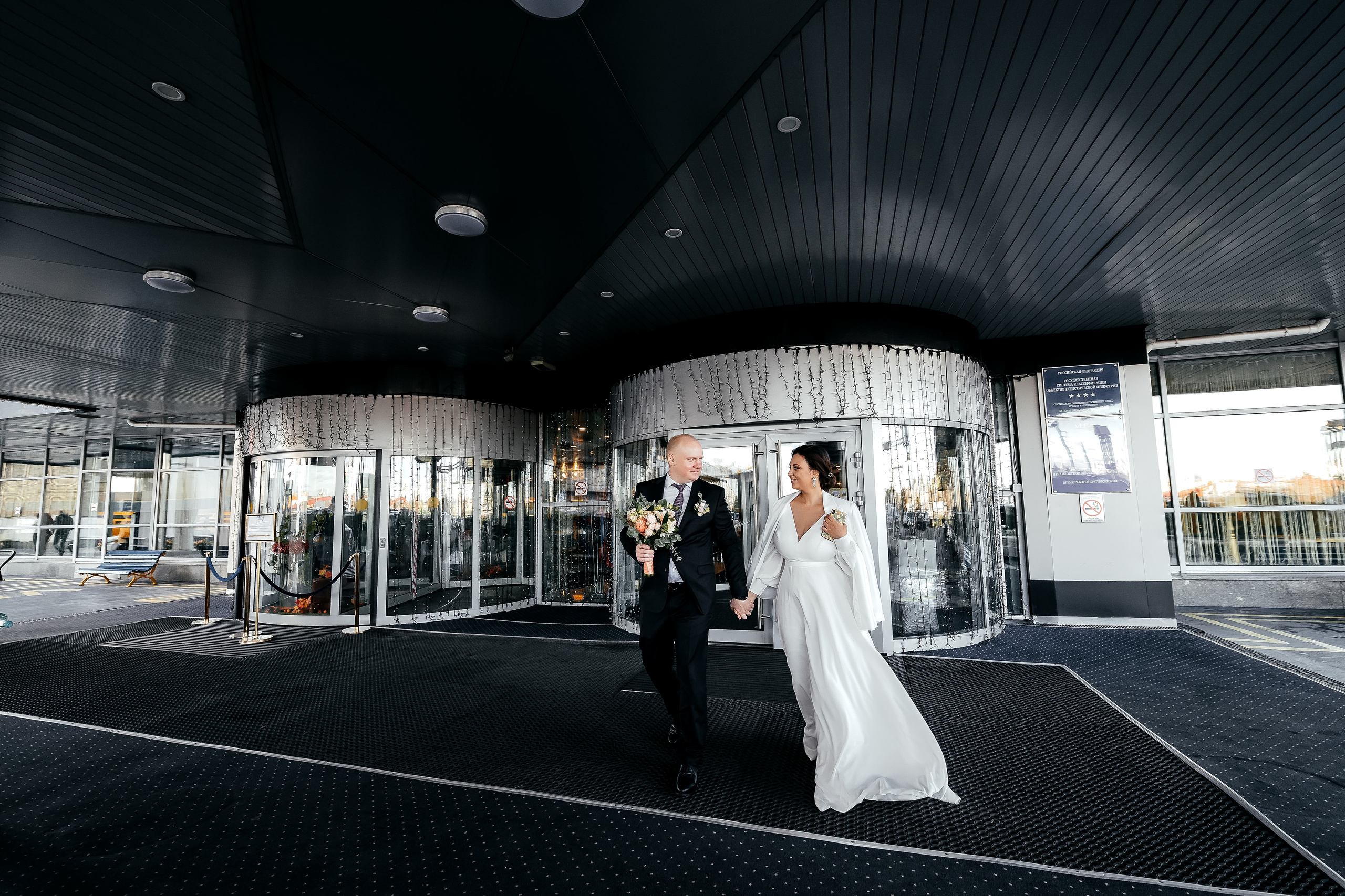 Свадьба Москва — Королёв, «Дворянское гнездо». Свадебный и семейный фотограф Виктория Носачёва. Щелково, Москва и МО