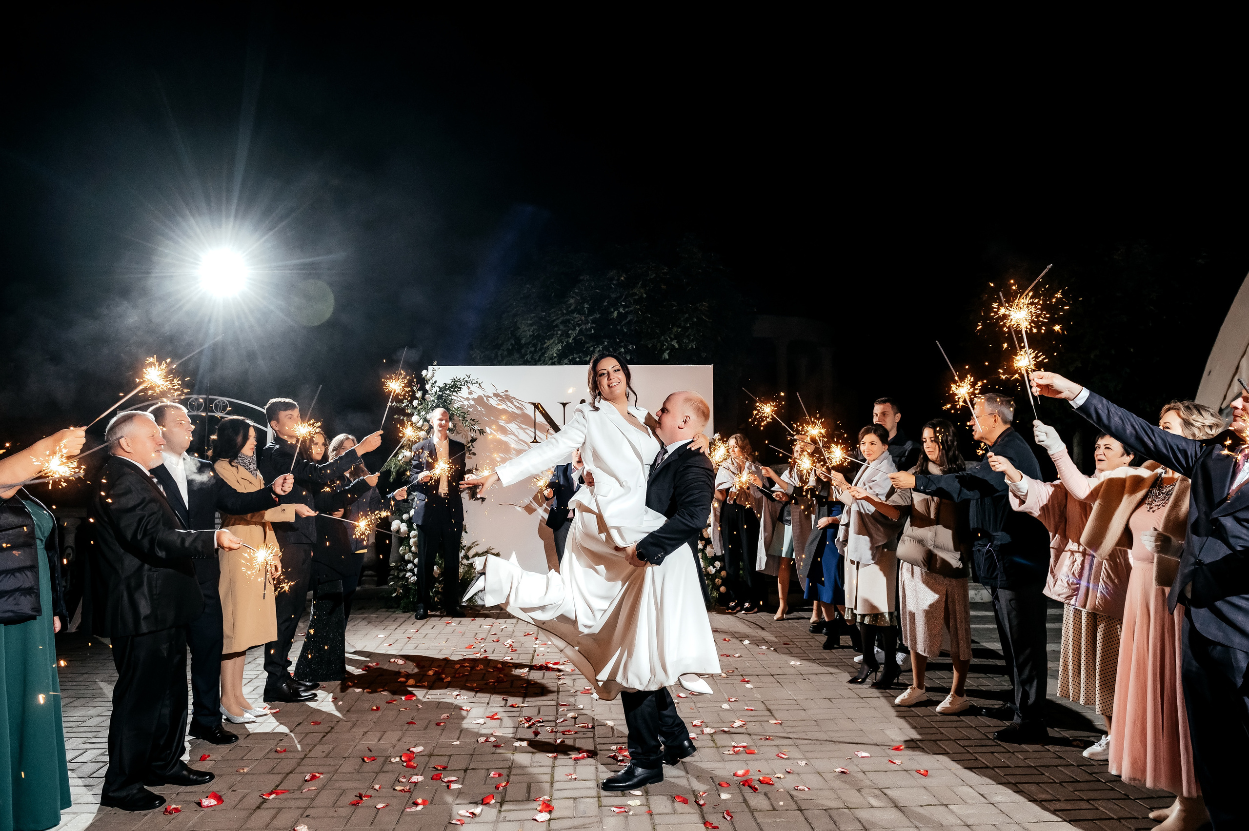 Свадьба Москва — Королёв, «Дворянское гнездо». Свадебный и семейный фотограф Виктория Носачёва. Щелково, Москва и МО