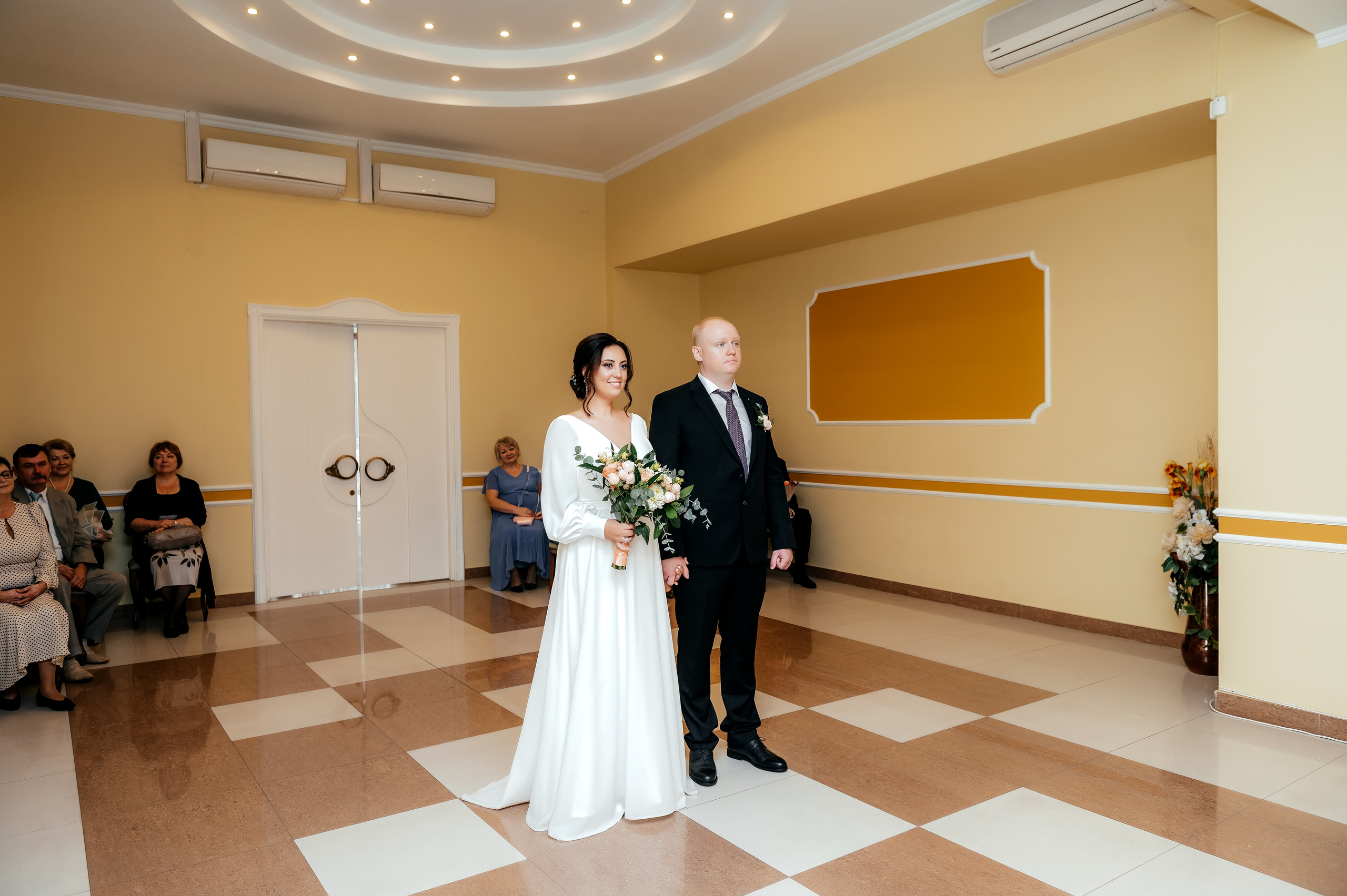 Свадьба Москва — Королёв, «Дворянское гнездо». Свадебный и семейный фотограф Виктория Носачёва. Щелково, Москва и МО