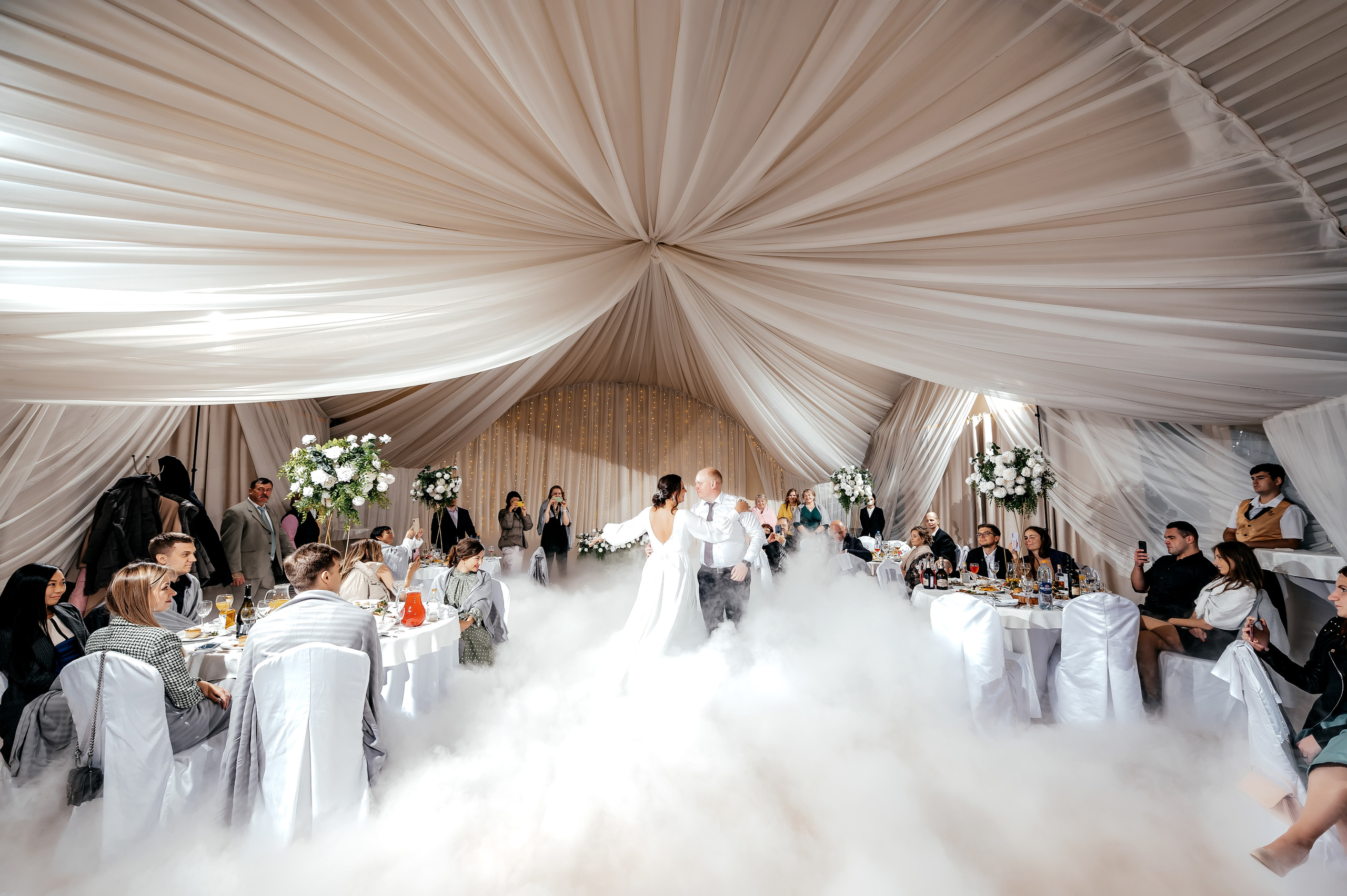 Свадьба Москва — Королёв, «Дворянское гнездо». Свадебный и семейный фотограф Виктория Носачёва. Щелково, Москва и МО