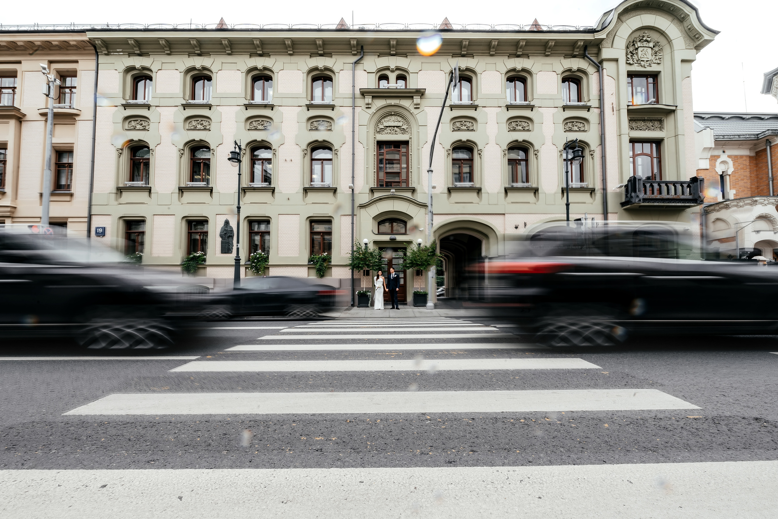 Прогулка в городе и Шуфутинский в 3 сентября. Свадьба для веселых!. Свадебный и семейный фотограф Виктория Носачёва. Щелково, Москва и МО