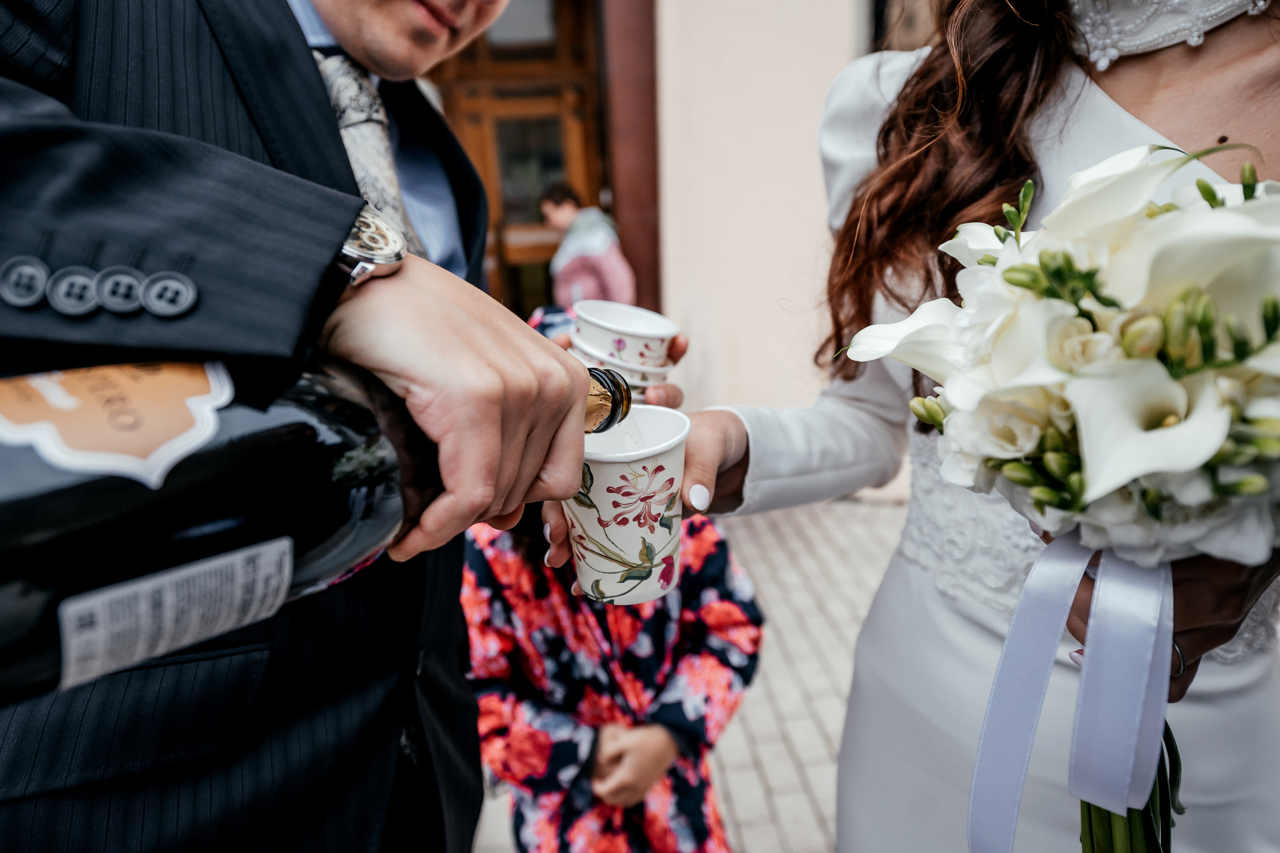 Прогулка в городе и Шуфутинский в 3 сентября. Свадьба для веселых!. Свадебный и семейный фотограф Виктория Носачёва. Щелково, Москва и МО