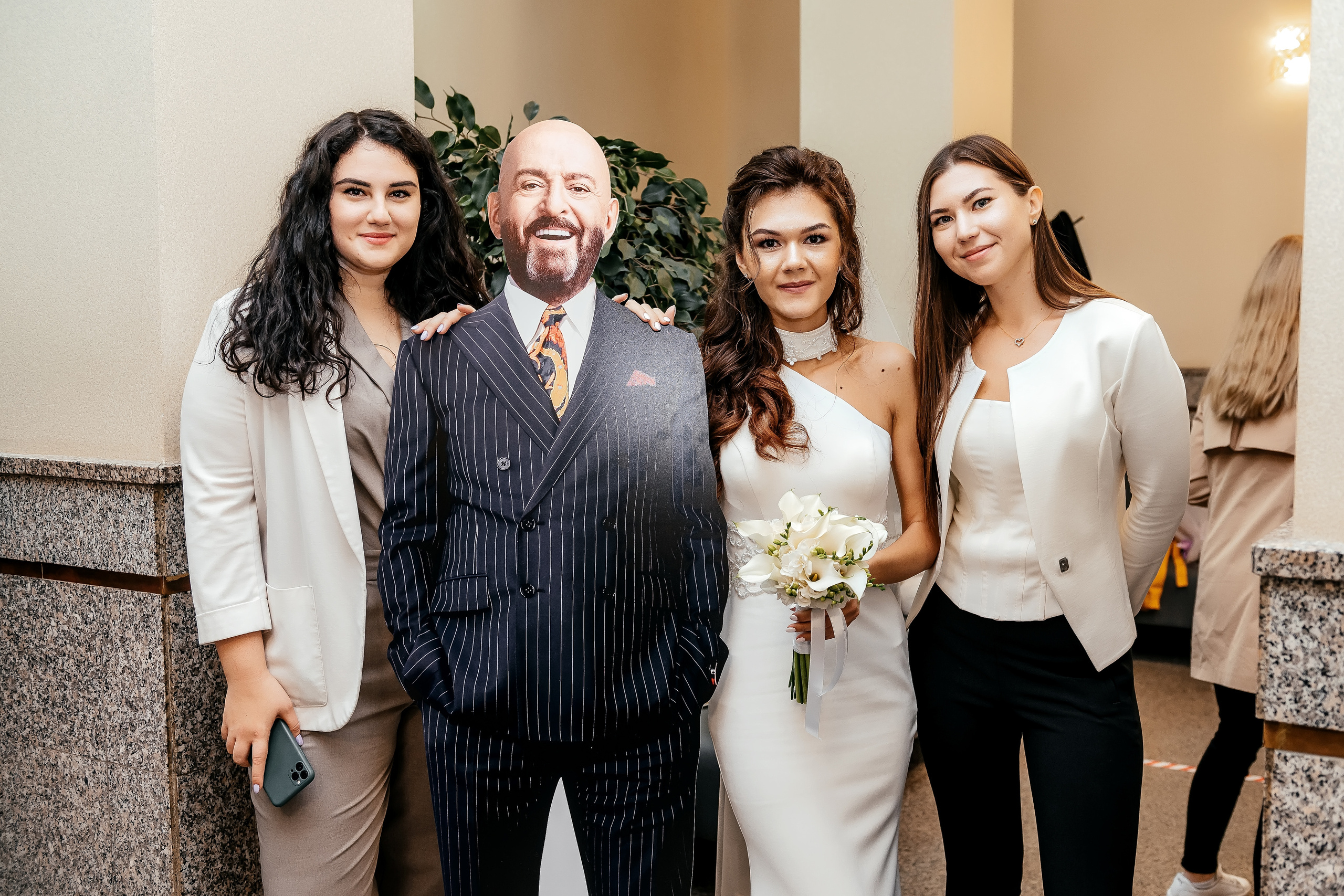 Прогулка в городе и Шуфутинский в 3 сентября. Свадьба для веселых!. Свадебный и семейный фотограф Виктория Носачёва. Щелково, Москва и МО