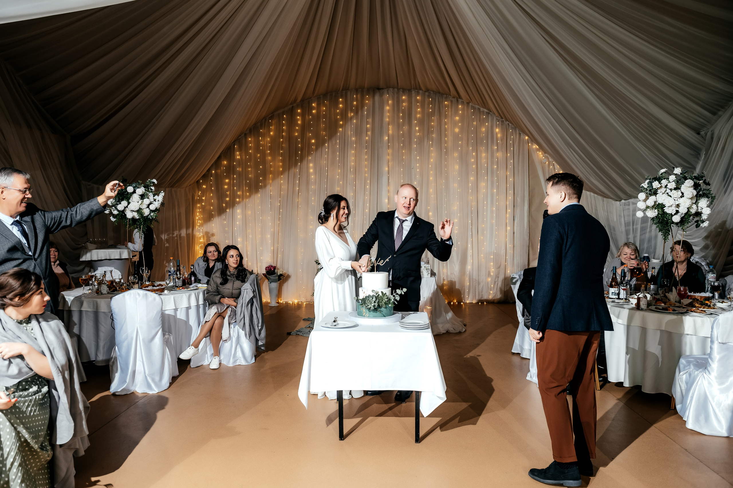 Свадьба Москва — Королёв, «Дворянское гнездо». Свадебный и семейный фотограф Виктория Носачёва. Щелково, Москва и МО