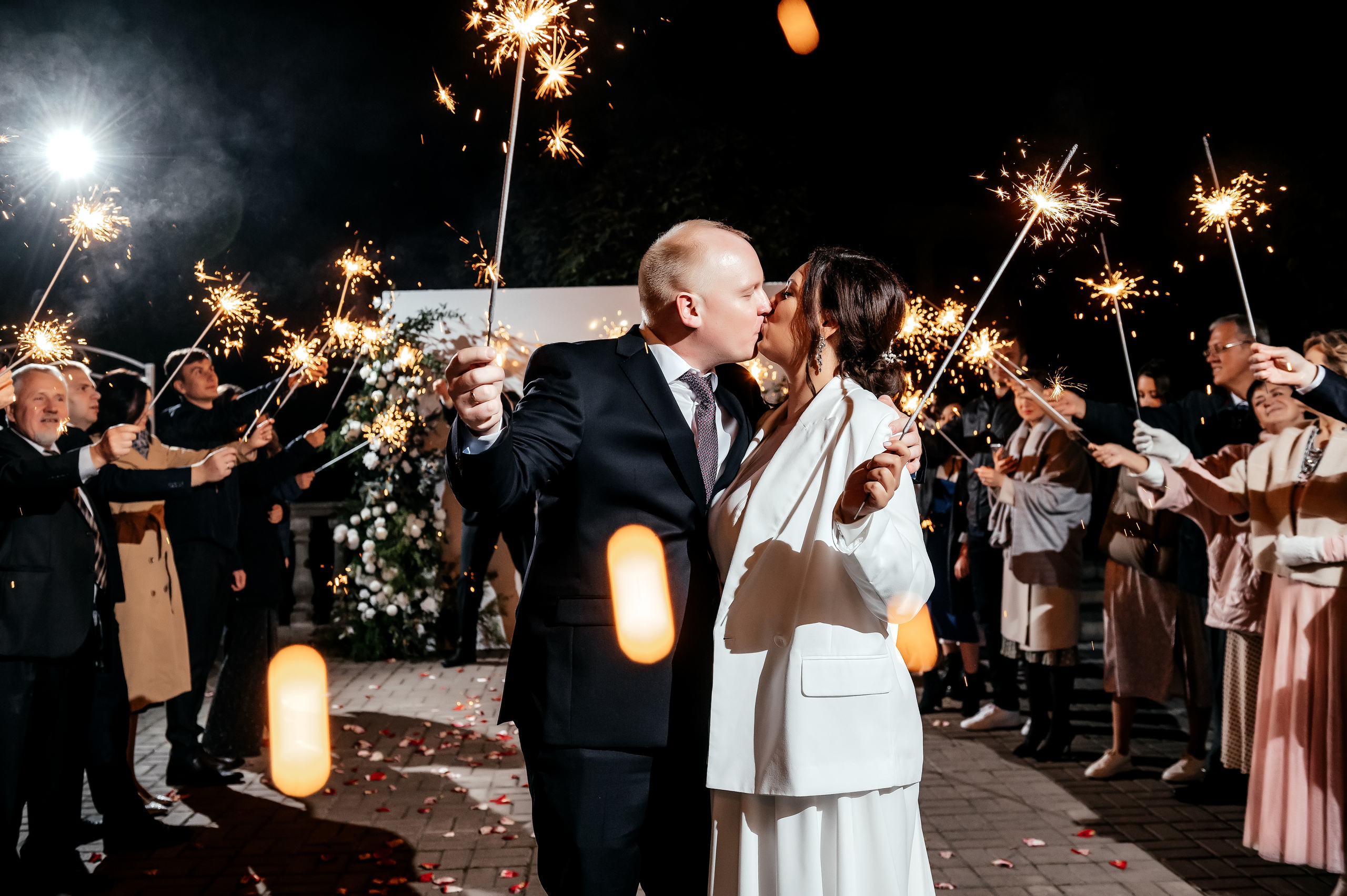 Свадьба Москва — Королёв, «Дворянское гнездо». Свадебный и семейный фотограф Виктория Носачёва. Щелково, Москва и МО